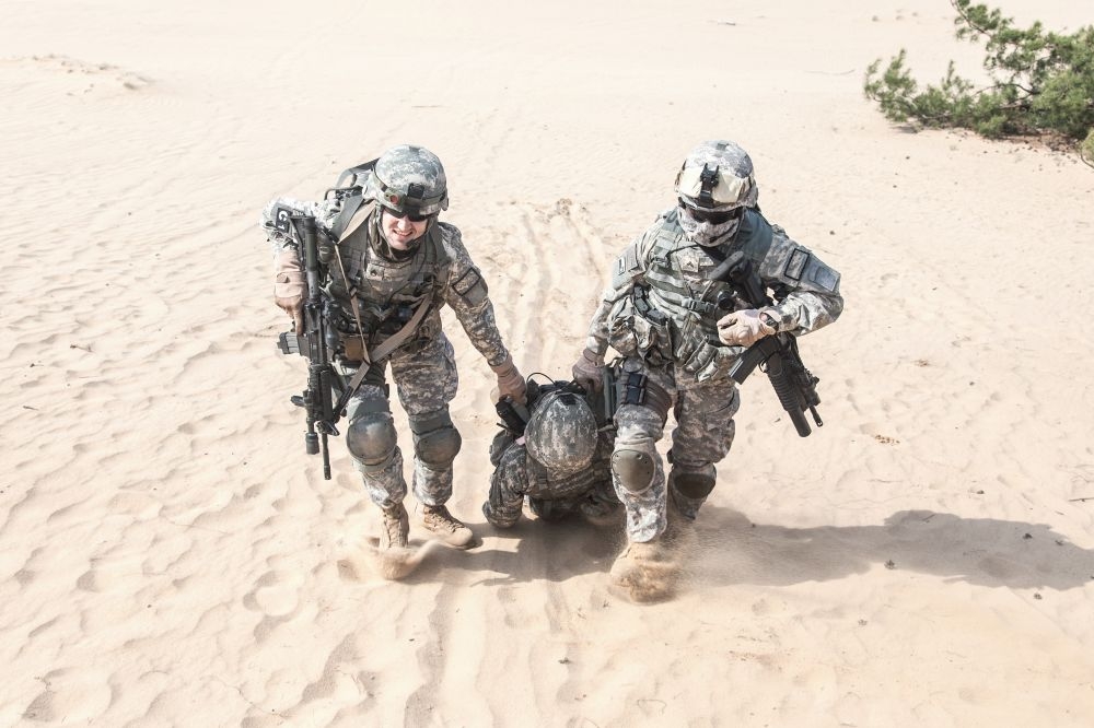 部队军队士兵特种兵持枪突击射击高清图片 (21)