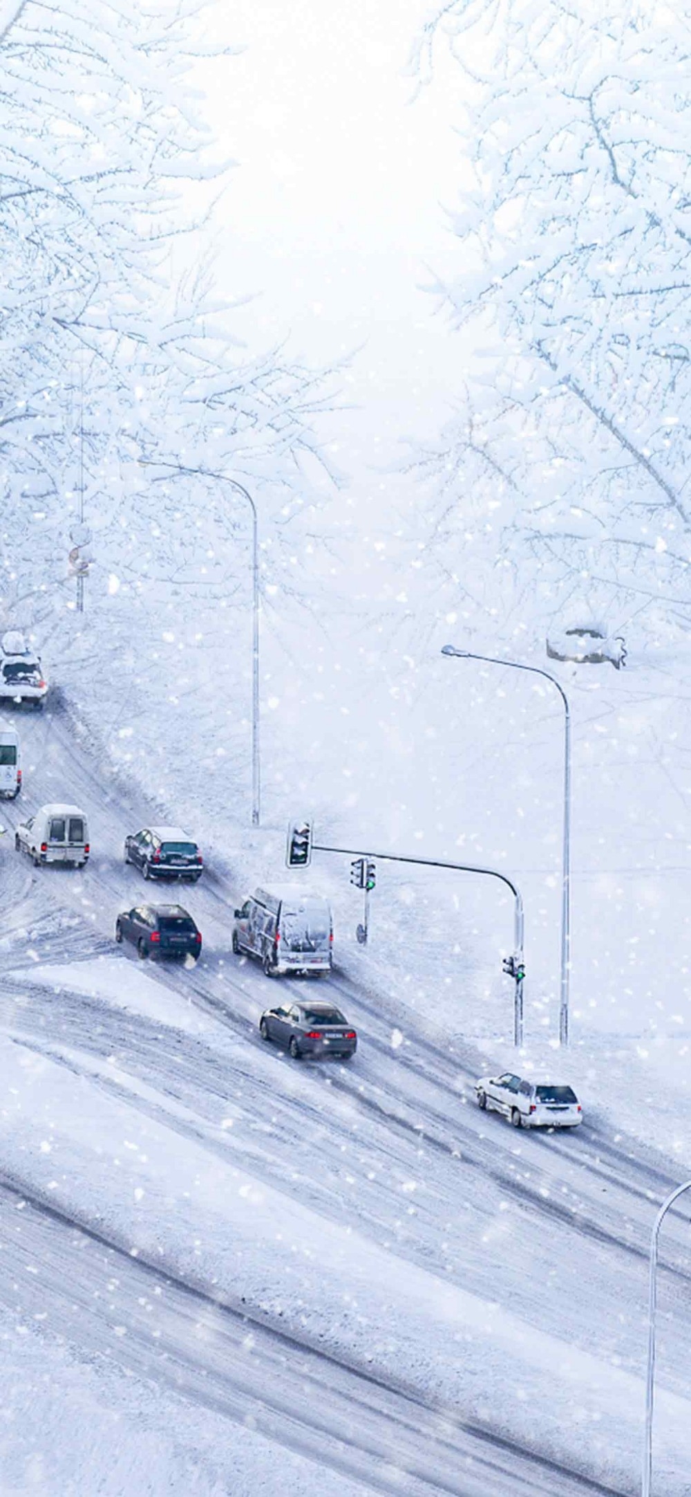 下雪降温背景图