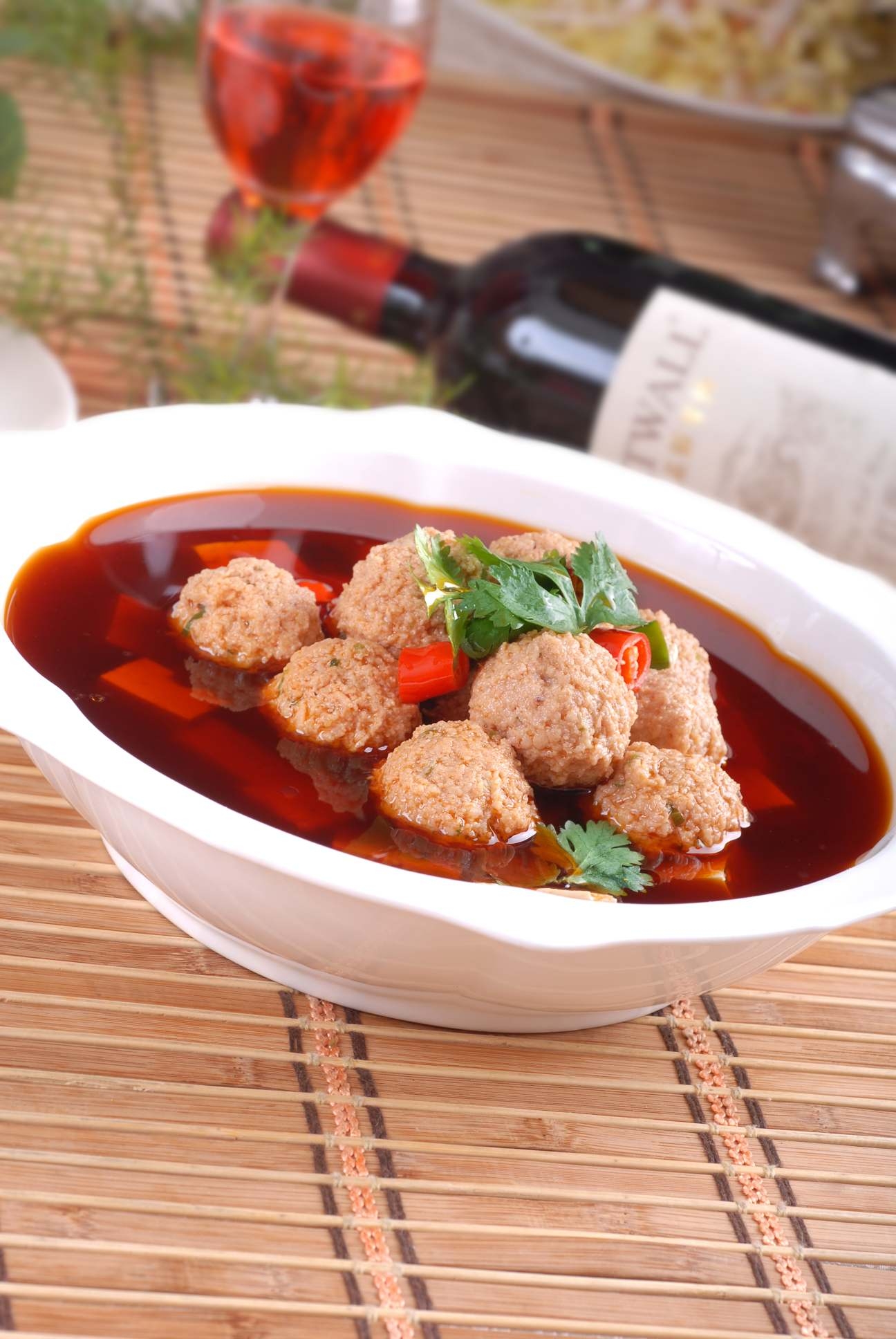 餐饮美食老豆腐烧元子高清图片