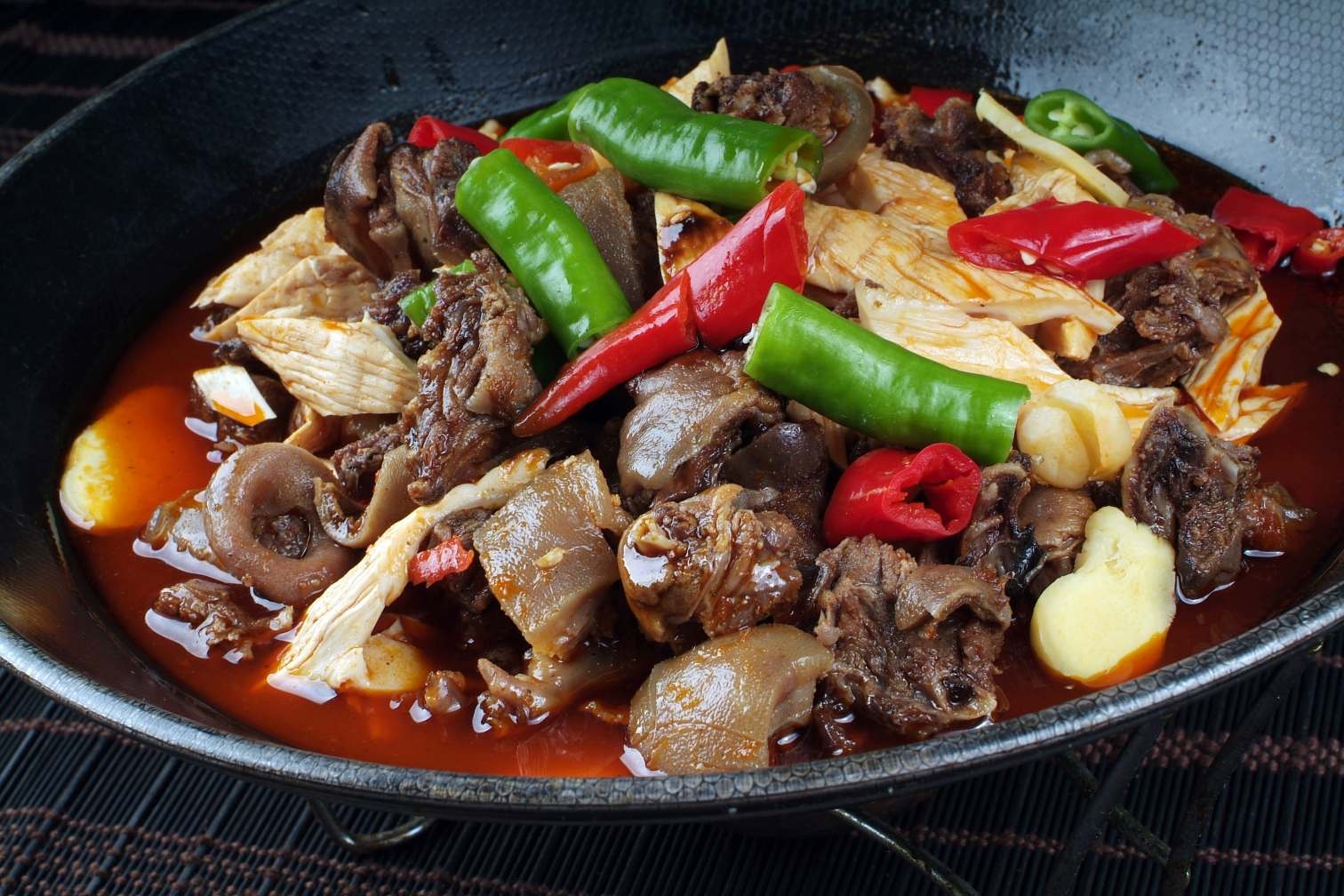 高清图片餐饮美食川菜野味黄焖乳牛高清图片