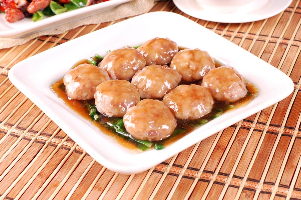 餐饮美食川菜如意肉香丸高清图片