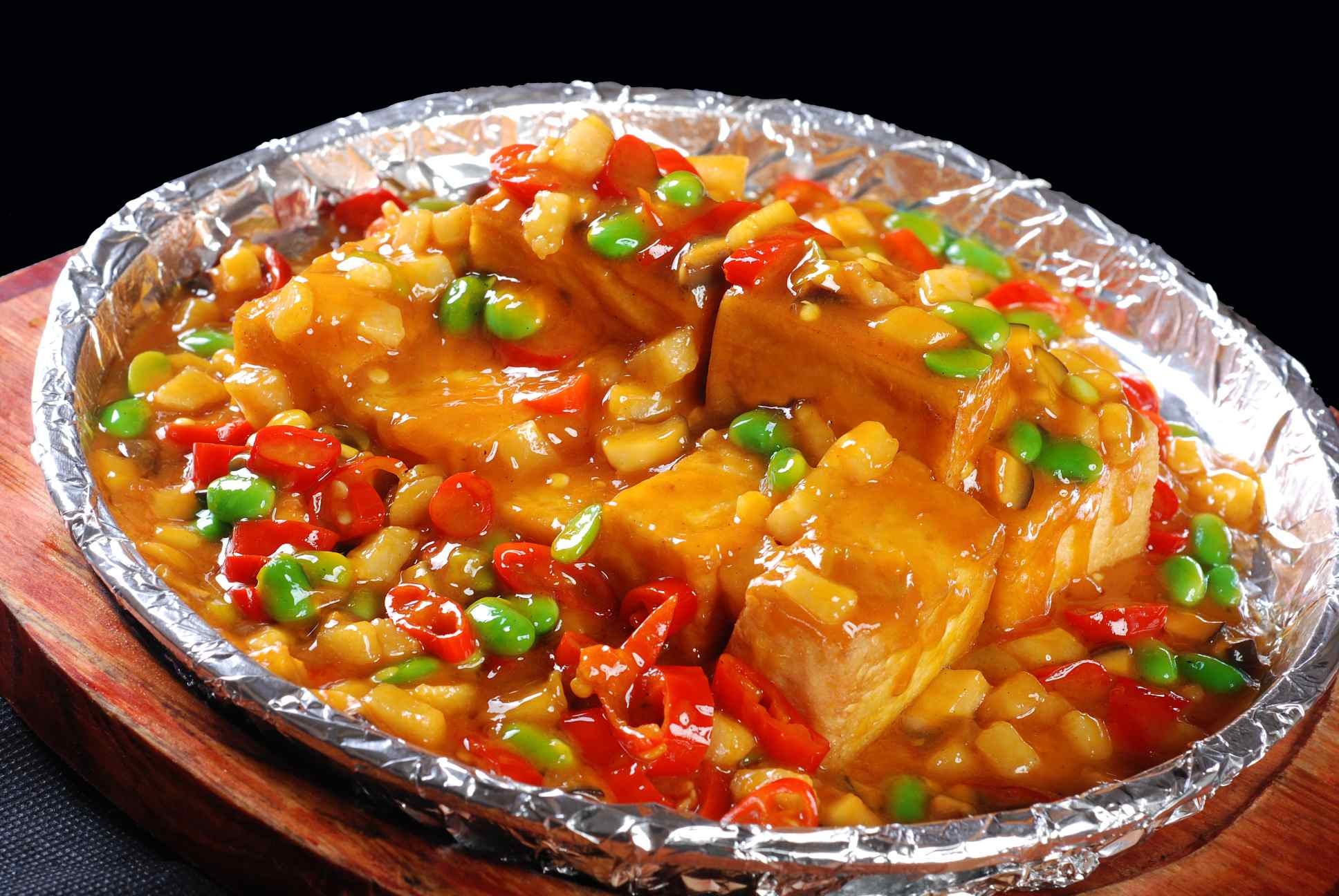 餐饮美食酱汁蛋豆腐高清图片