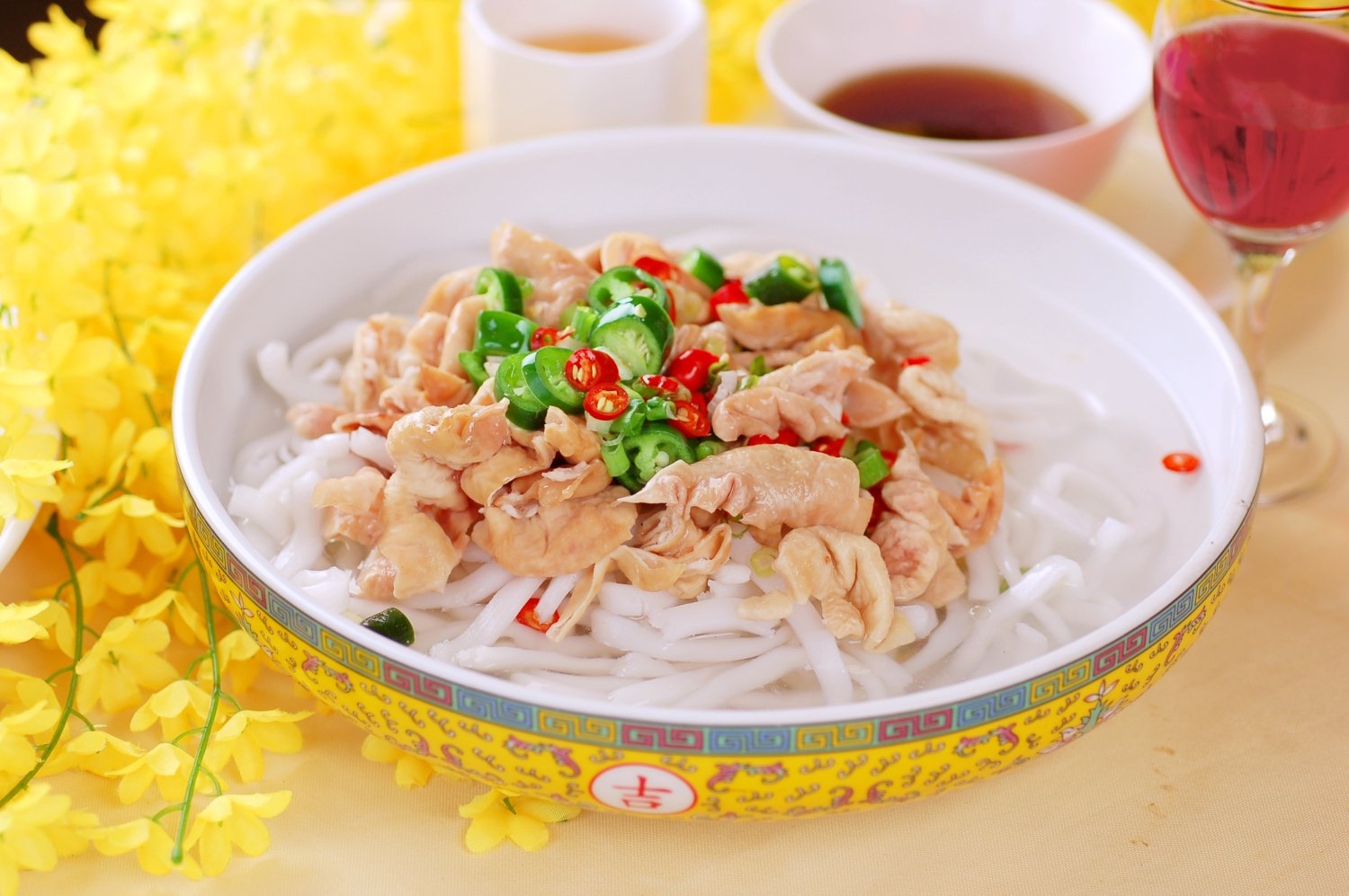 高清图片餐饮美食川菜面香肥肠高清图片490