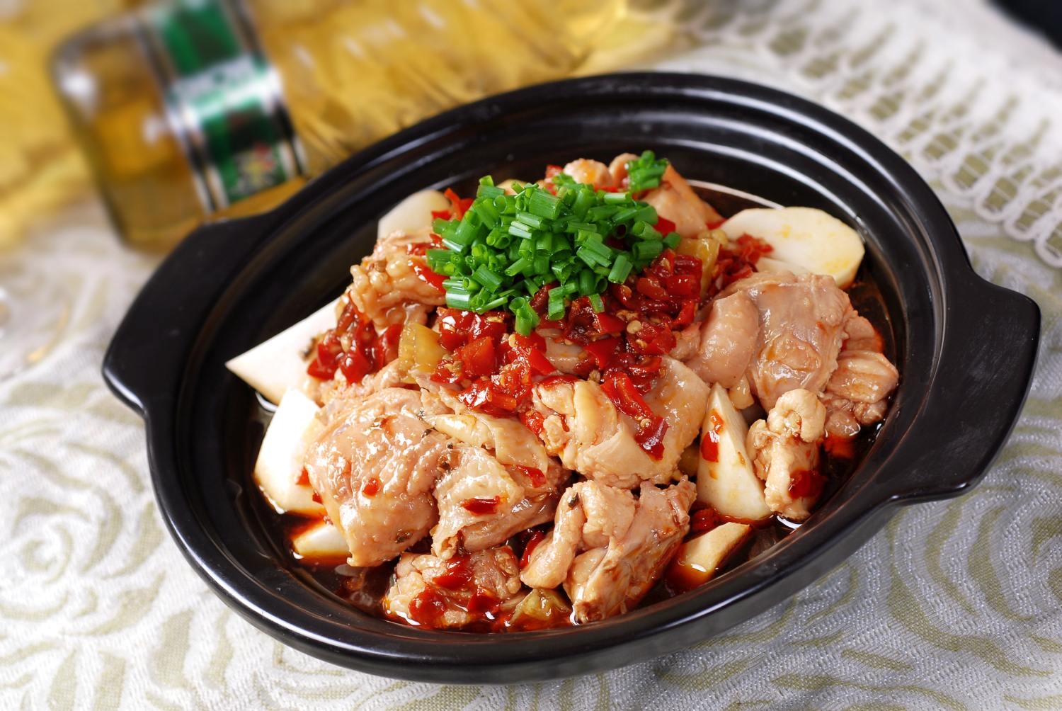 方笋牛腩高清图片