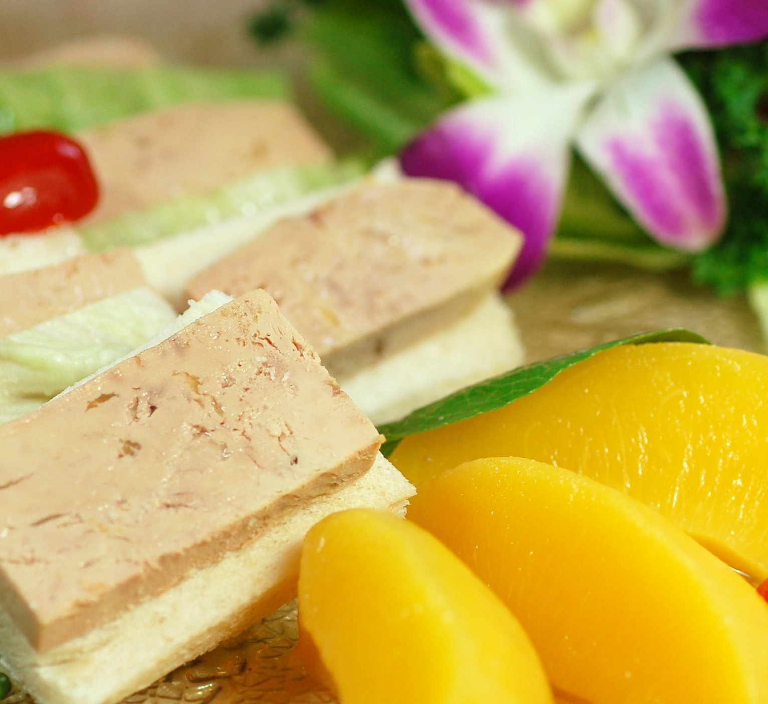 餐饮美食川菜特色菜冰浸鹅肝高清图片