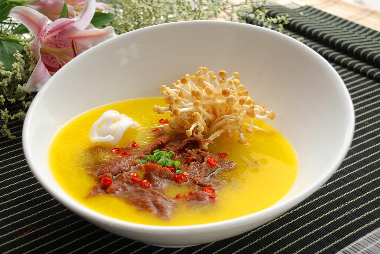 餐饮美食爽滑嫩牛柳宣传图片灯箱