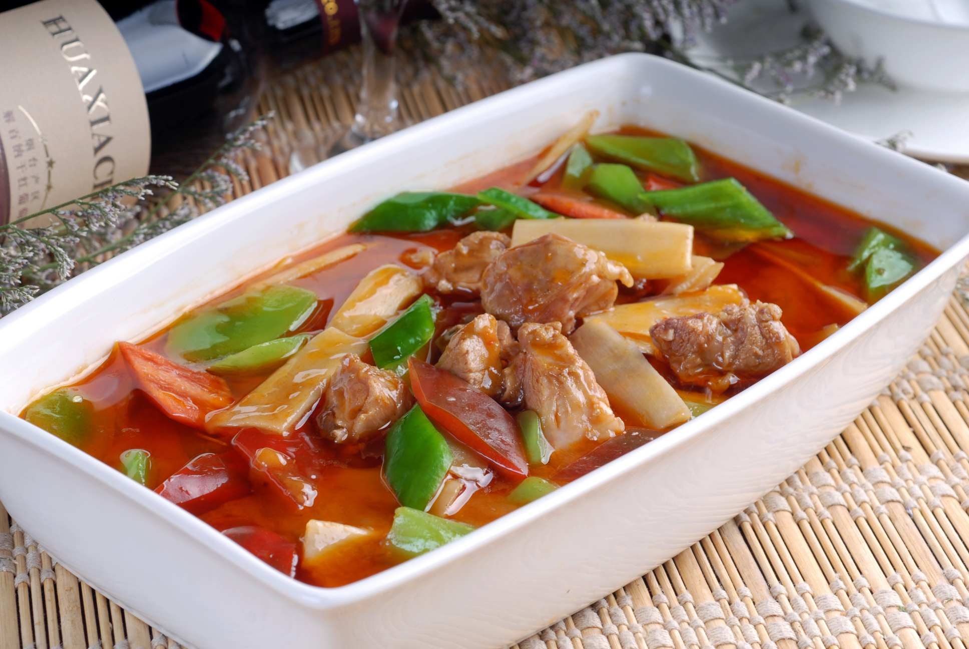 餐饮美食仔姜鲜椒兔宣传图片灯箱