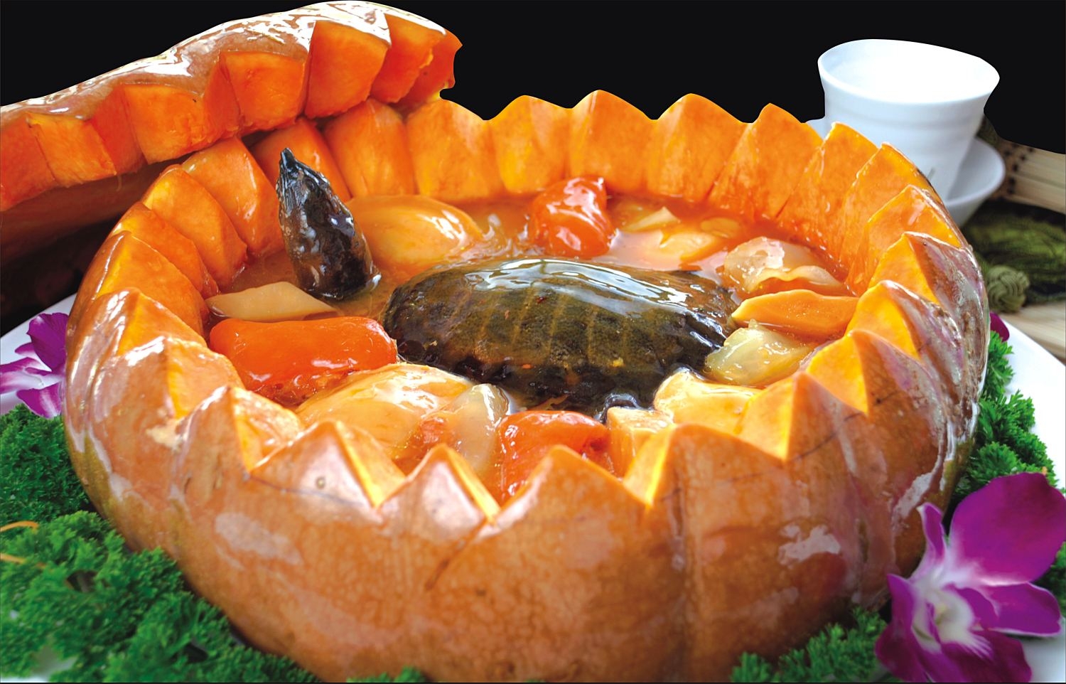 聚宝盆高清图片