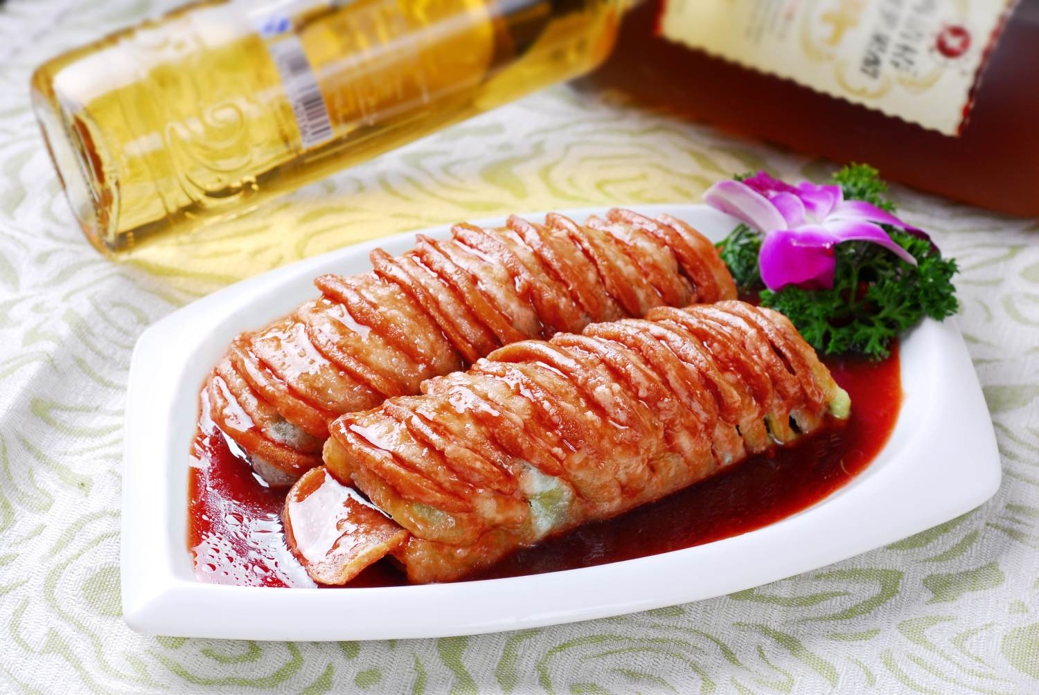 餐饮美食秘制茄龙高清图片