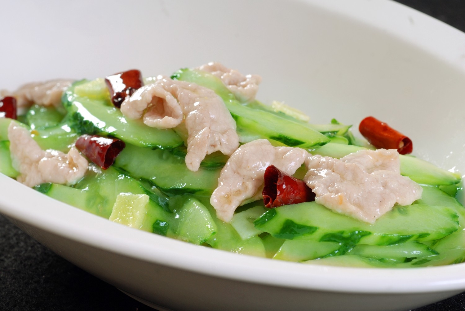 餐饮美食青瓜里脊高清图片