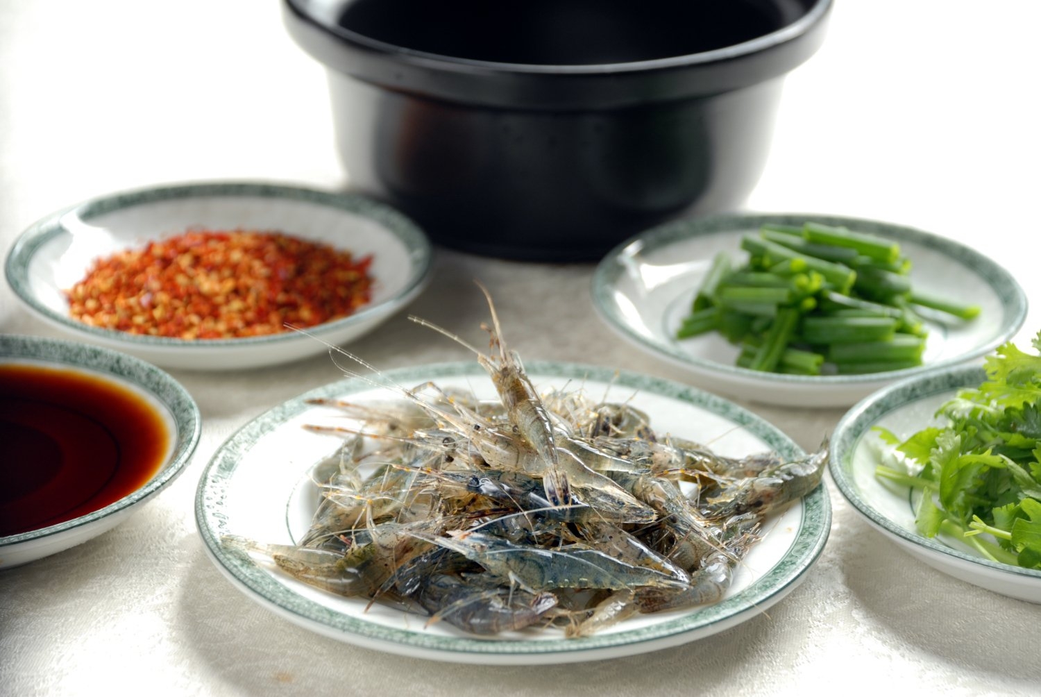 餐饮美食乾龙醉爱虾高清图片