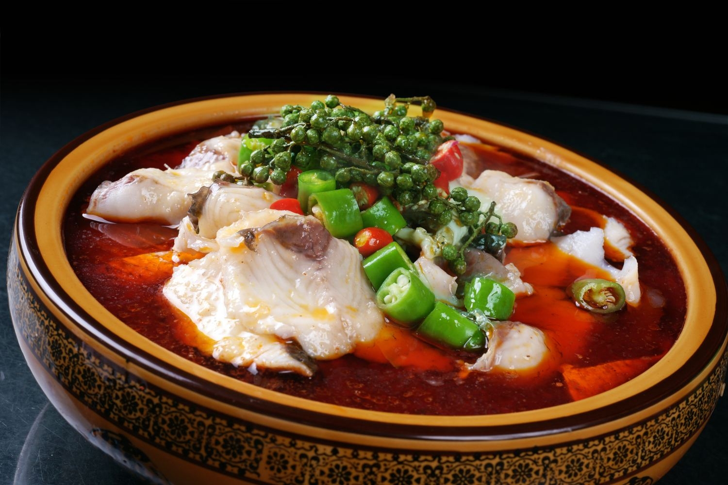 餐饮美食活水鱼高清图片