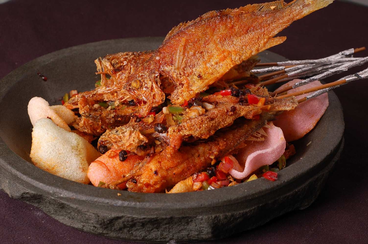 餐饮美食川菜石鼎小黄鱼高清图片773