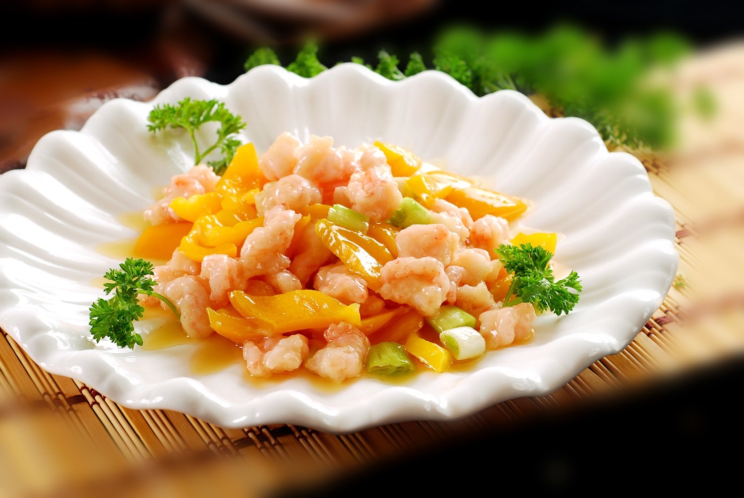 餐饮美食清炒虾球宣传图片灯箱