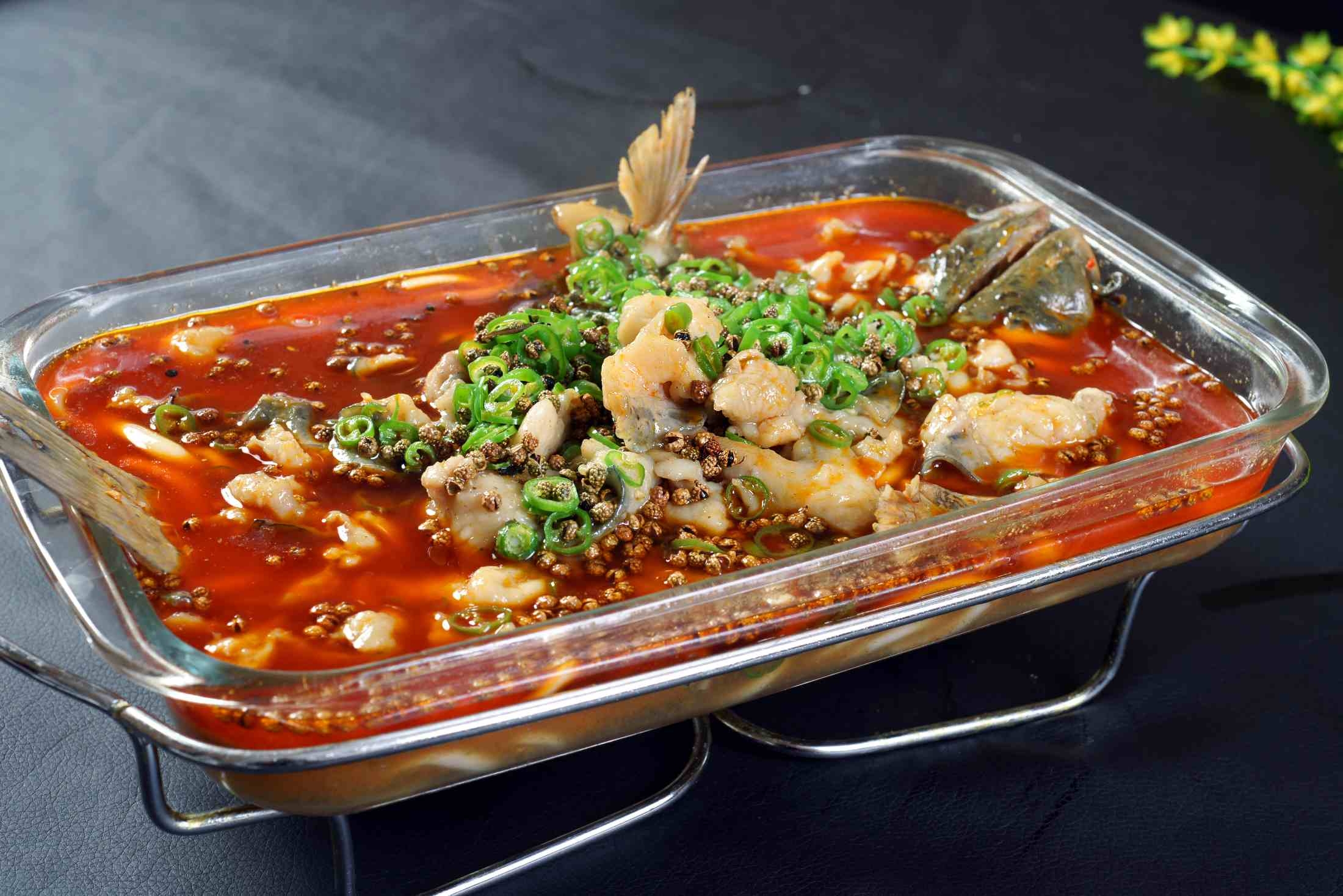 鲜椒麻辣鱼高清图片