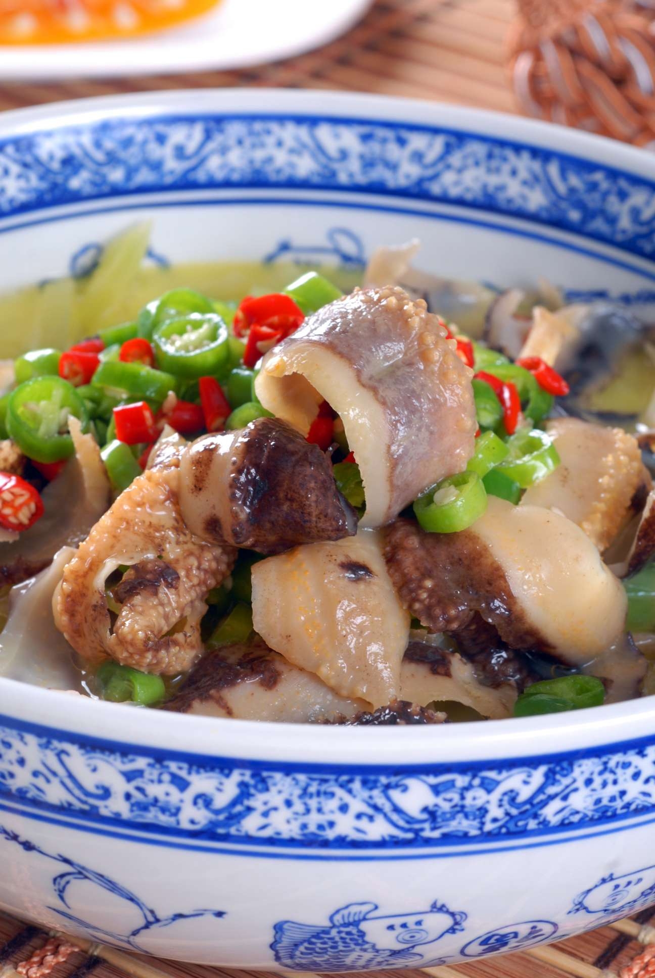 高清图片餐饮美食川菜酸汤海参放大高清图片