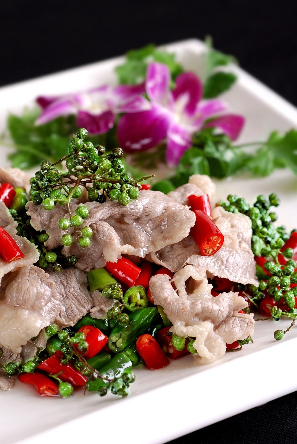 椒香肥牛高清图片