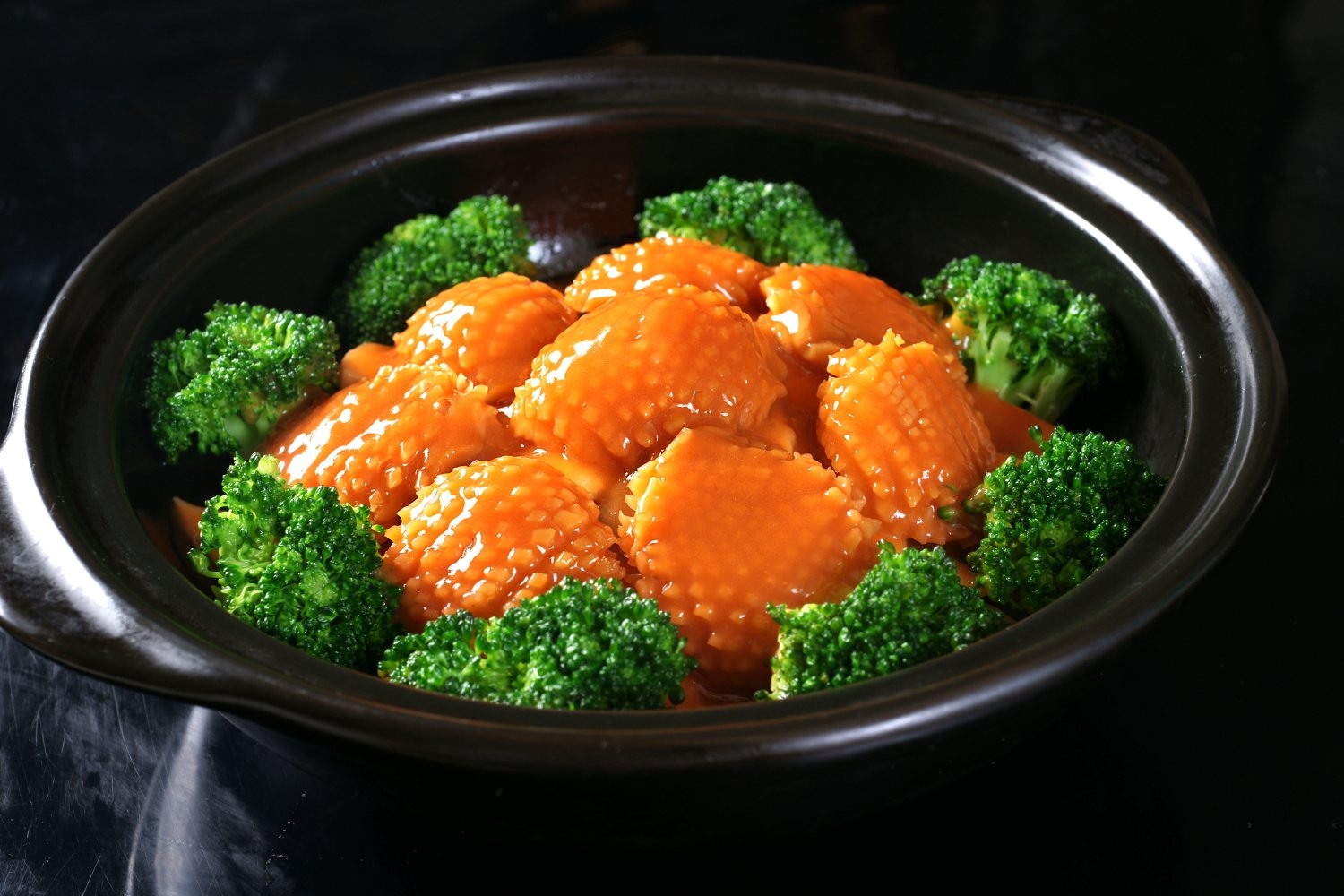 潮皇一窝鲍高清图片