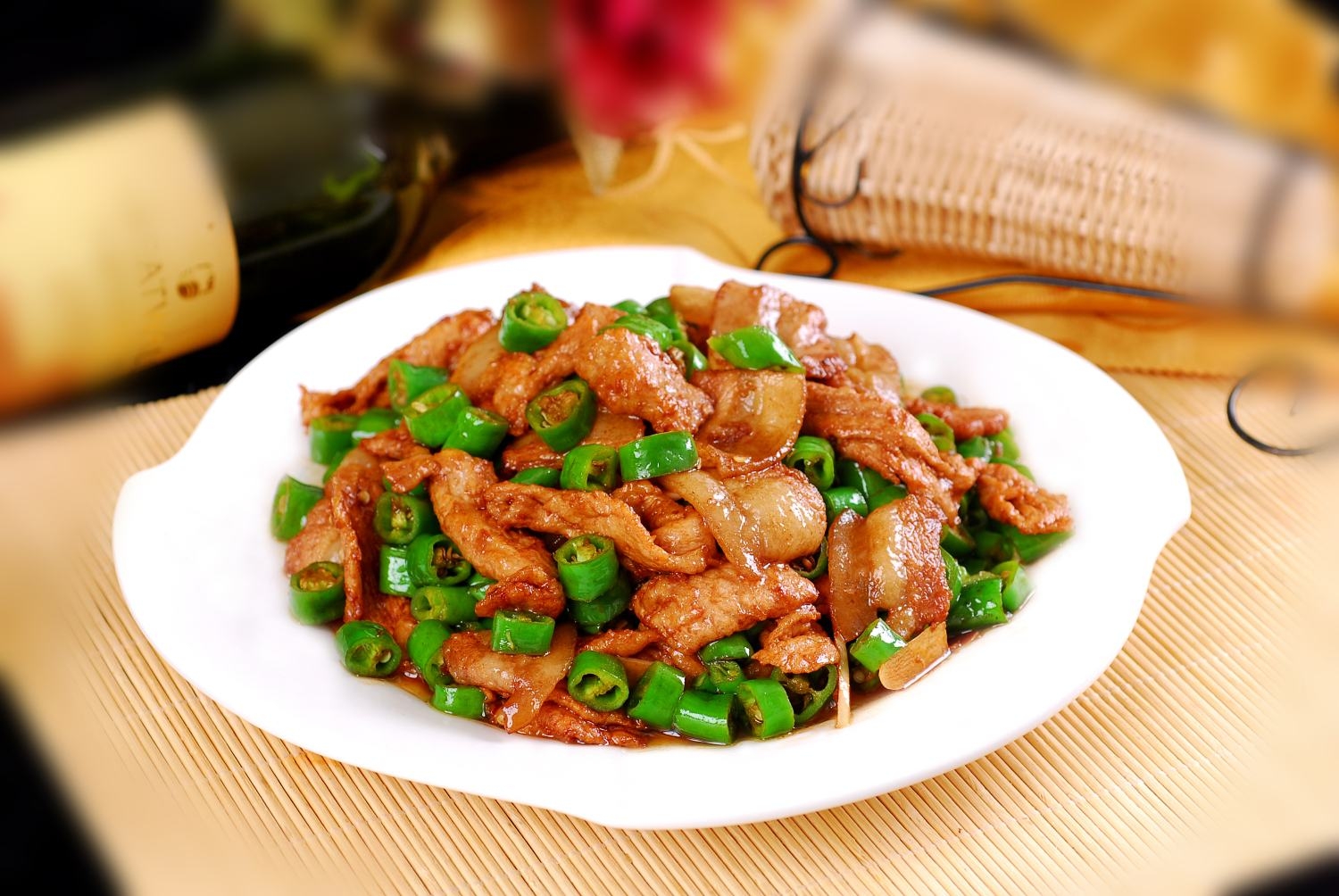 高清图片餐饮美食川菜农家小炒肉高清图片