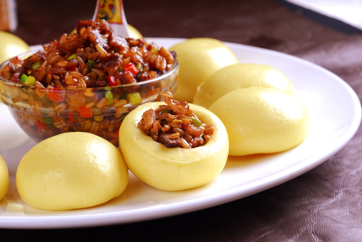 餐饮美食川菜麦香肥牛包高清图片486