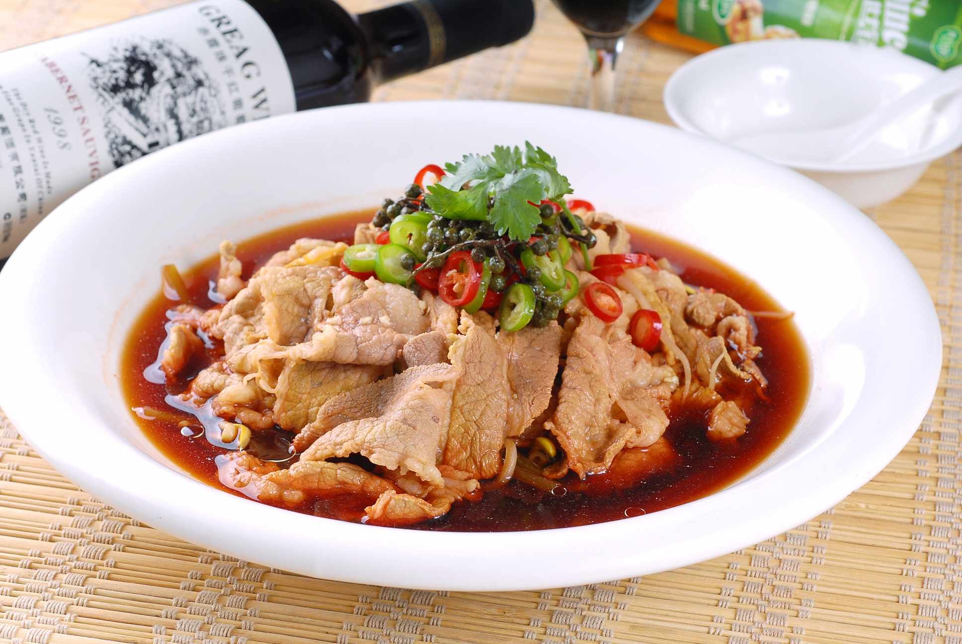 餐饮美食椒汁肥牛高清图片