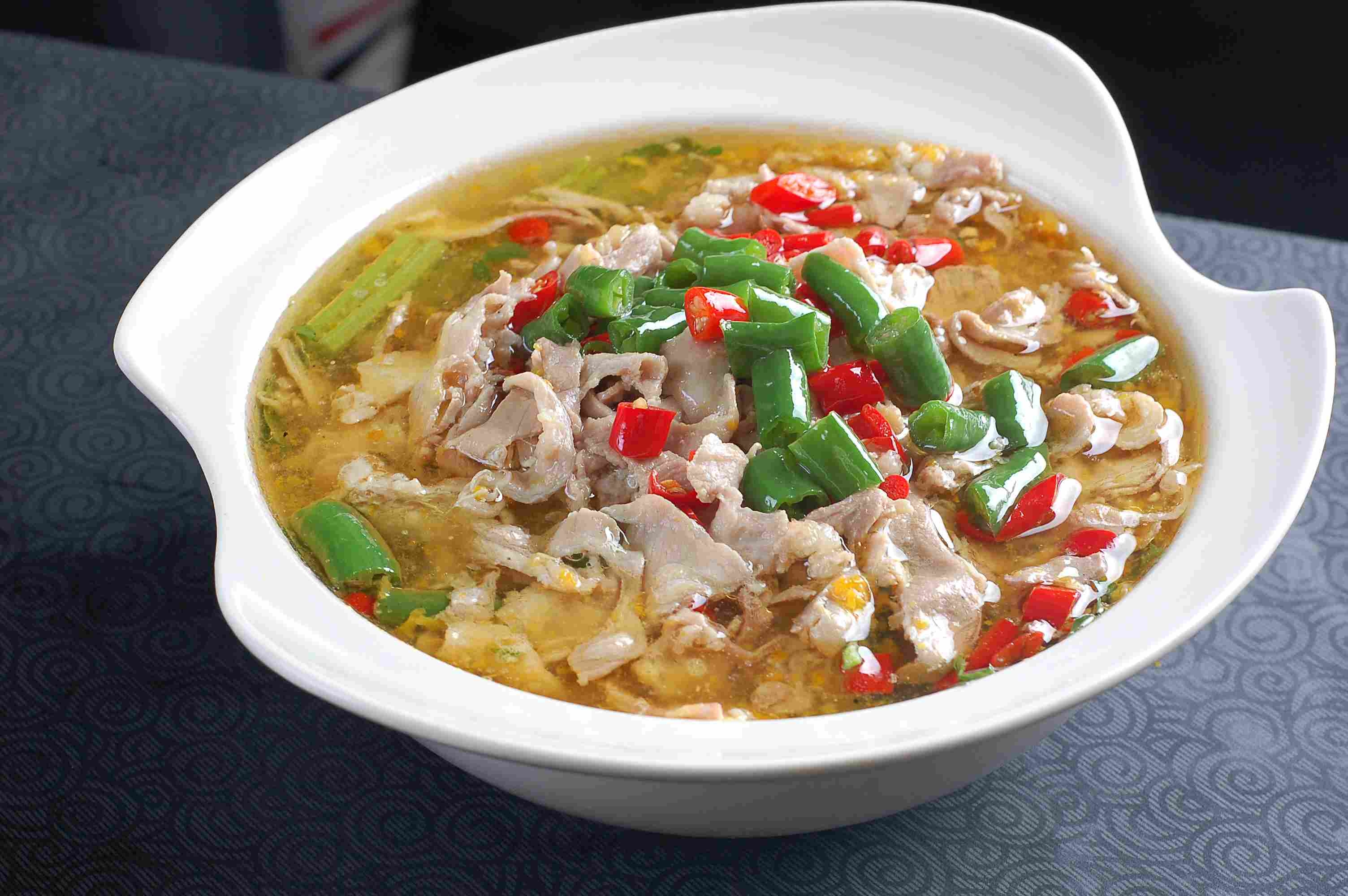 餐饮美食酸汤肥牛宣传图片灯箱