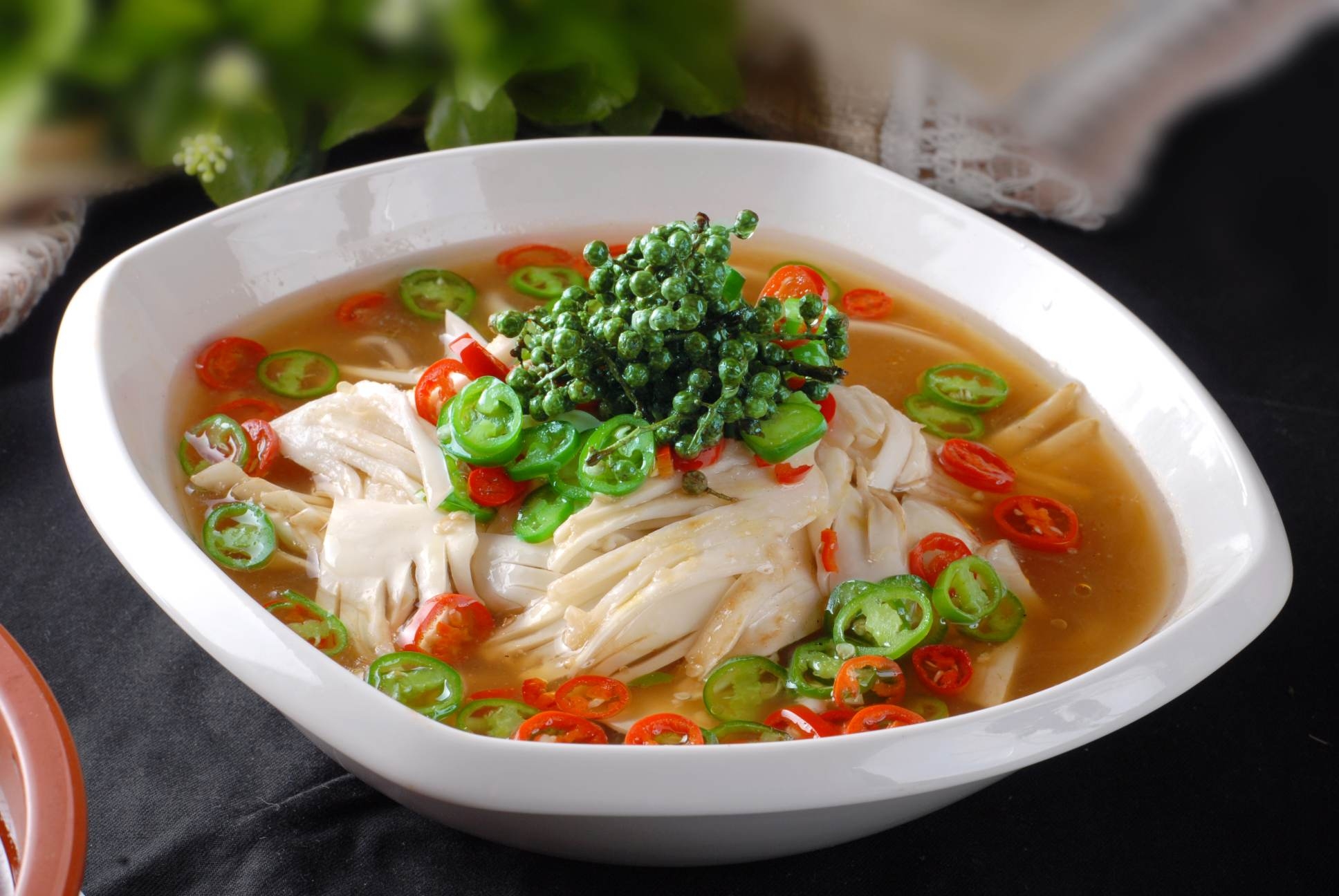 餐饮美食川菜鲜椒鲜鱿鱼高清图片