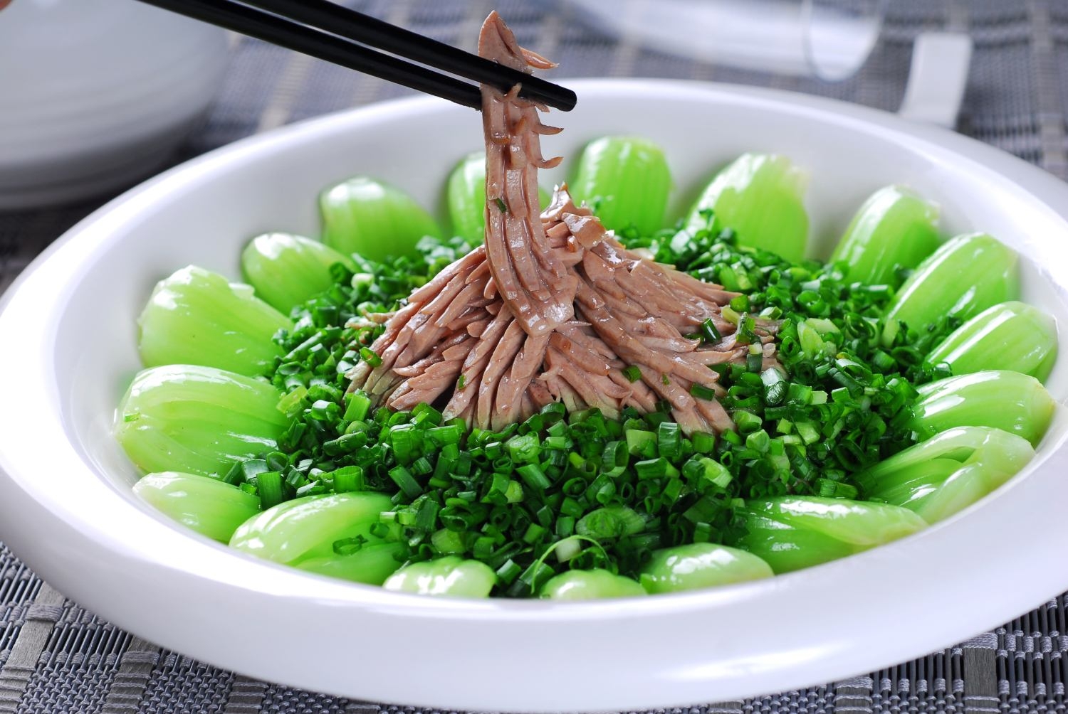 餐饮美食碧绿腰花高清图片