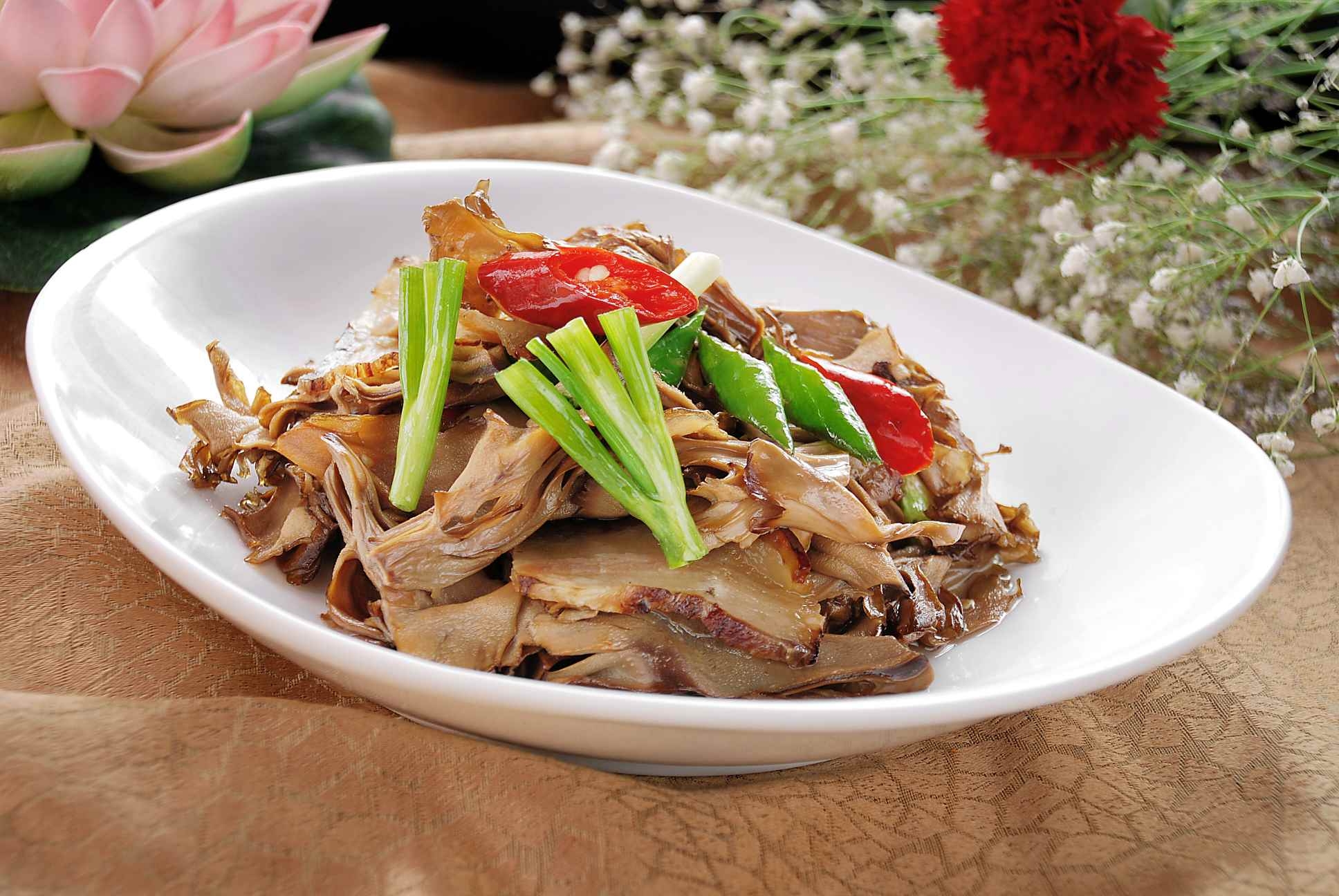 餐饮美食风吹肉干巴菌(1)宣传图片灯箱