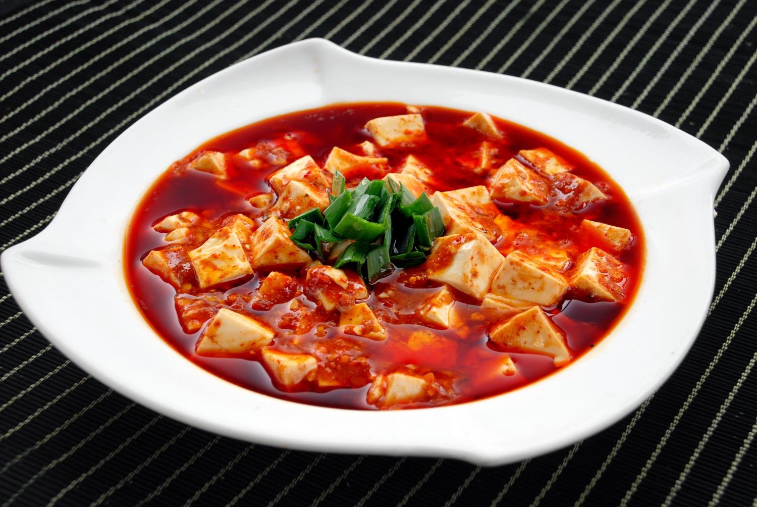 餐饮美食麻婆豆腐高清图片