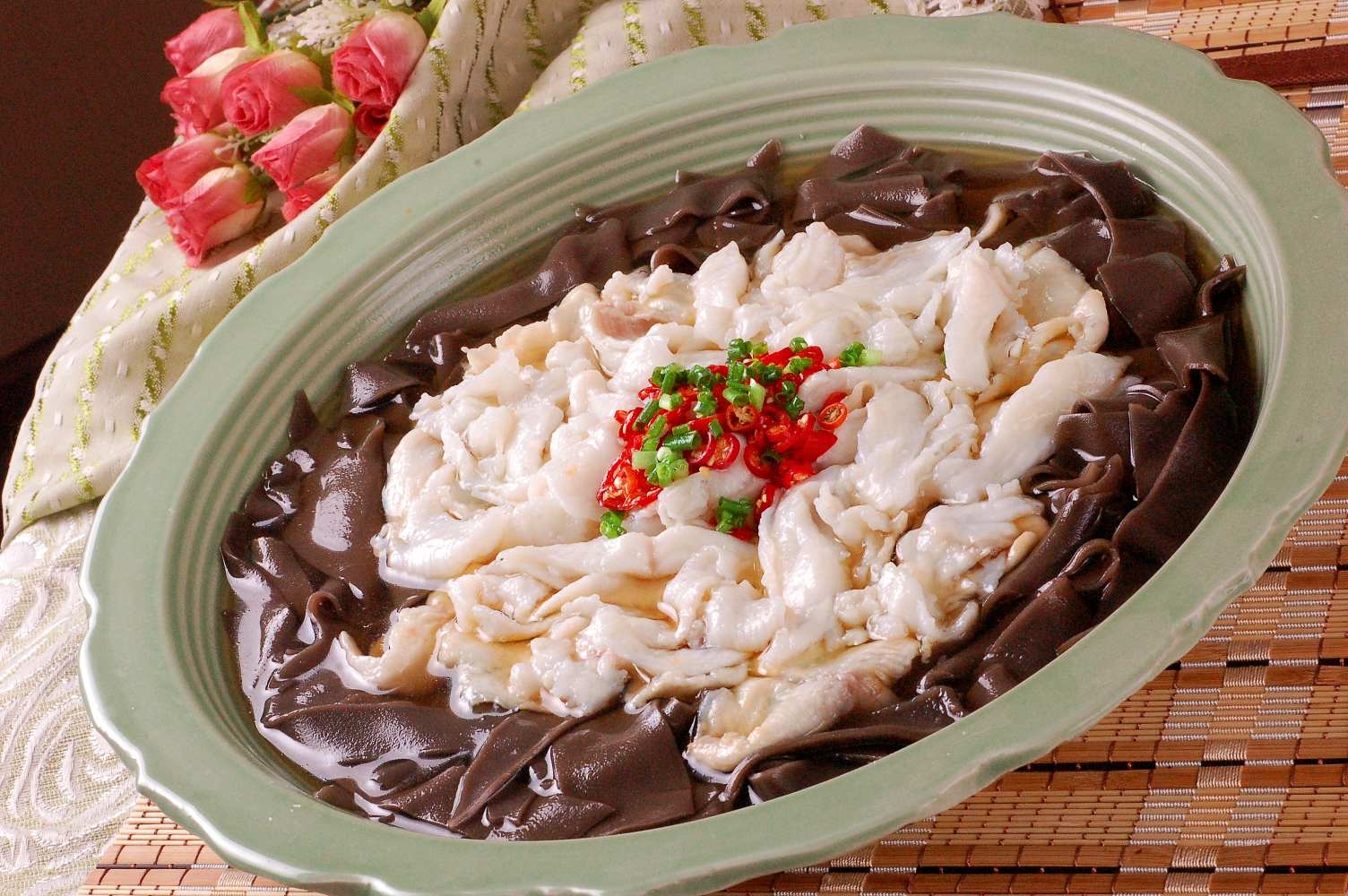 餐饮美食酸汤乌鱼片宣传图片灯箱