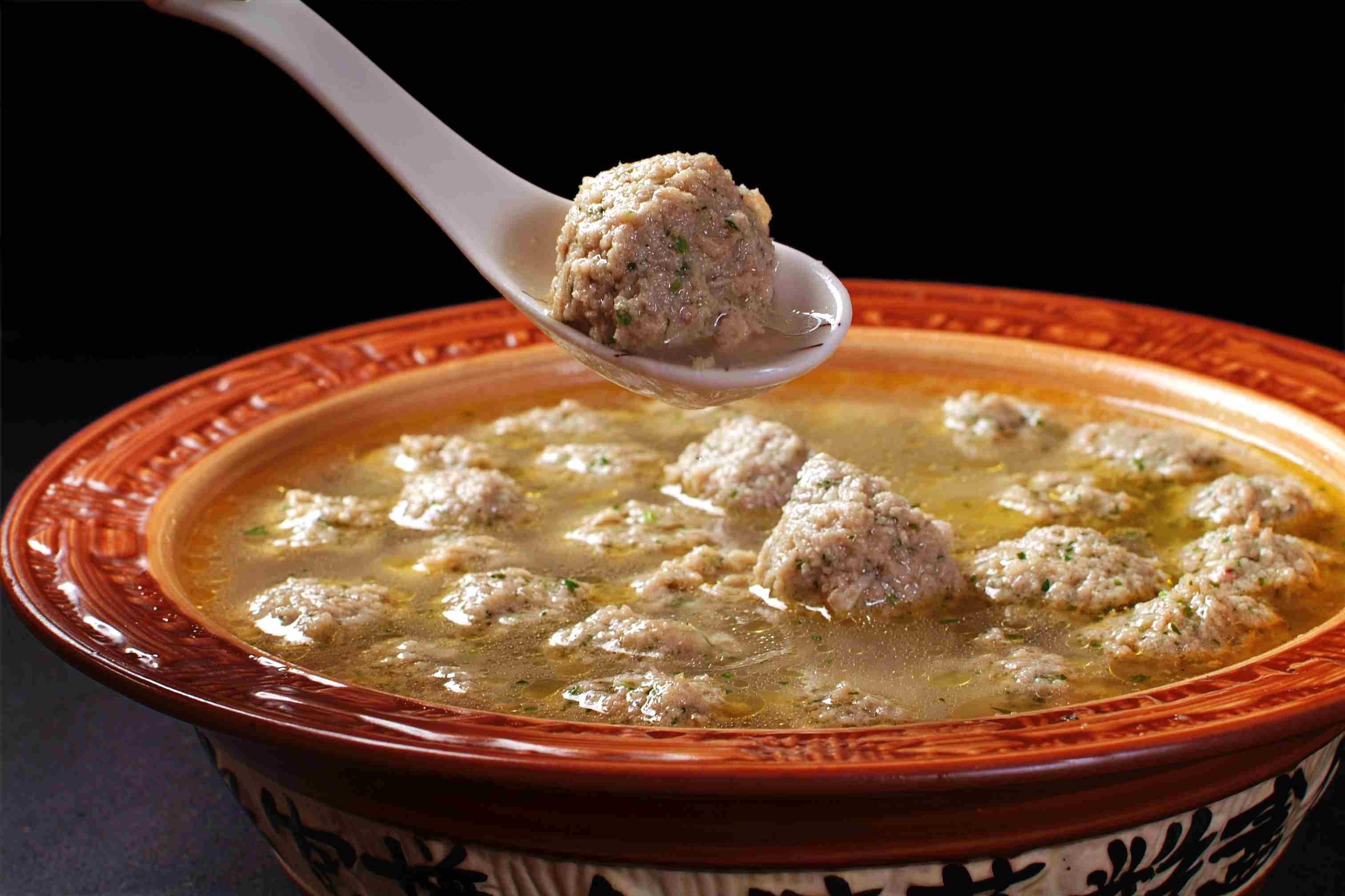 餐饮美食萝卜香菜丸子(1)宣传图片灯箱