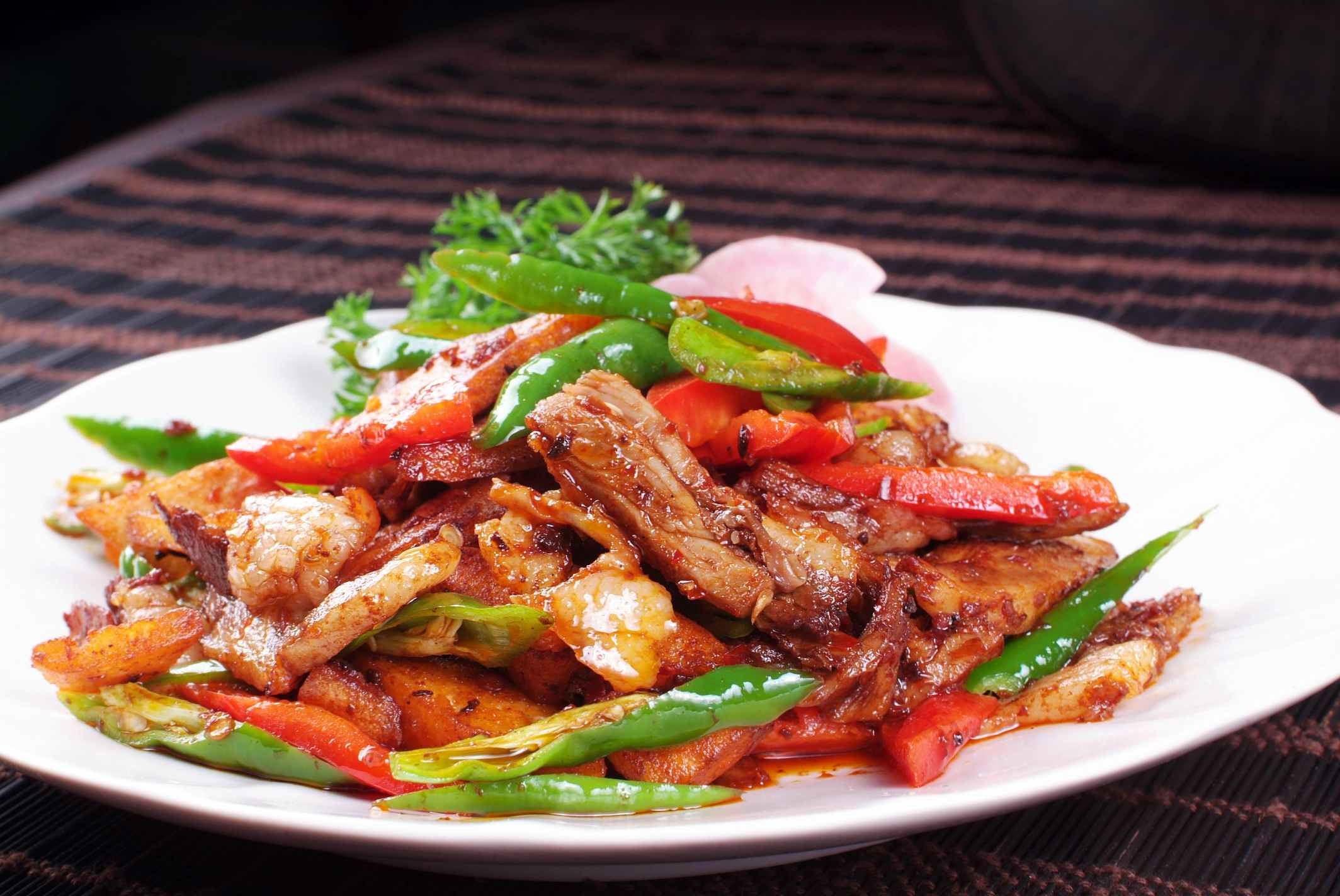 餐饮美食川菜回锅羊肉高清图片