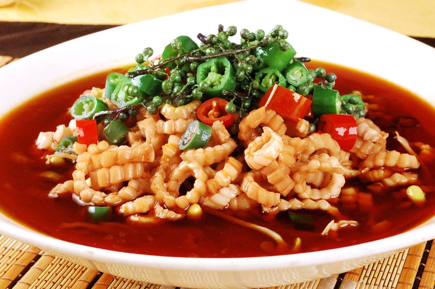 高清图片餐饮美食川菜鲜椒田鸡高清图片