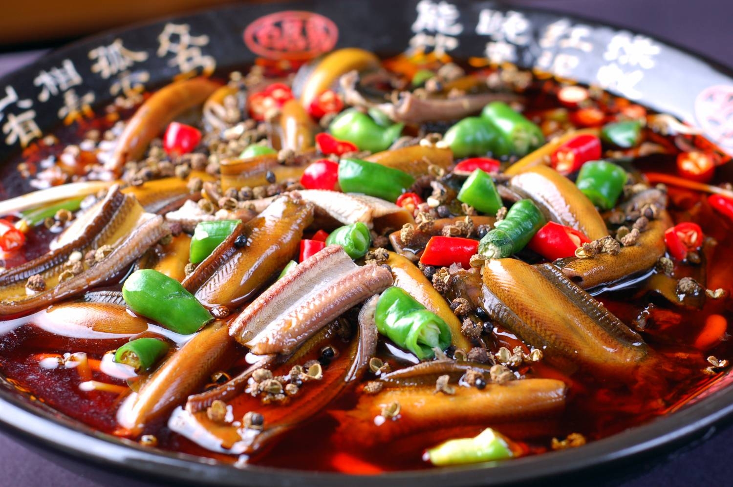 餐饮美食川菜青花椒鳝段高清图片