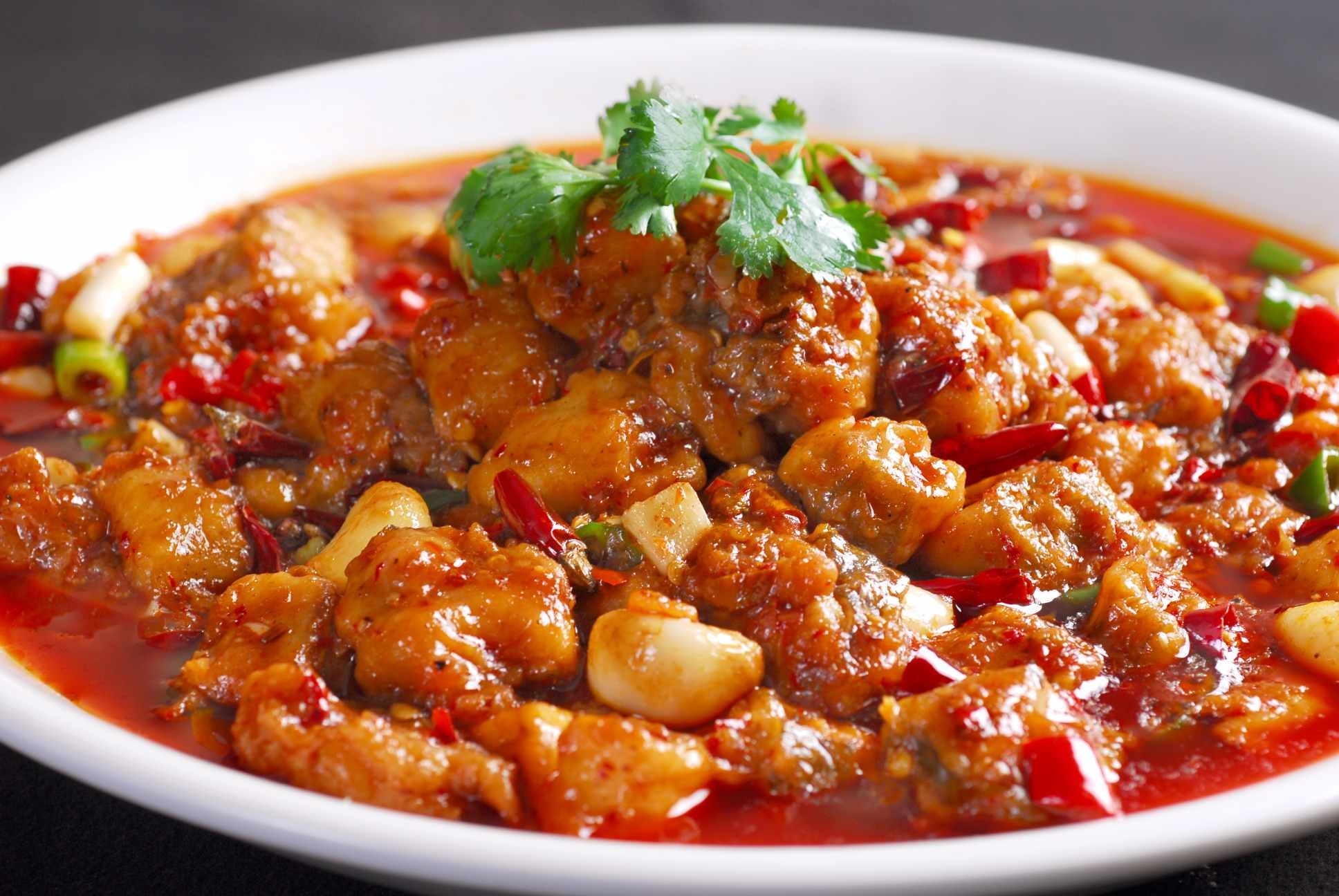 餐饮美食热-大蒜烧鲶鱼宣传图片灯箱