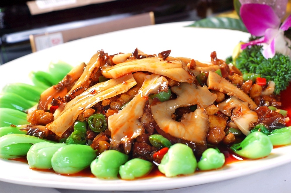 餐饮美食热干烧葱烧梅花参高清图片