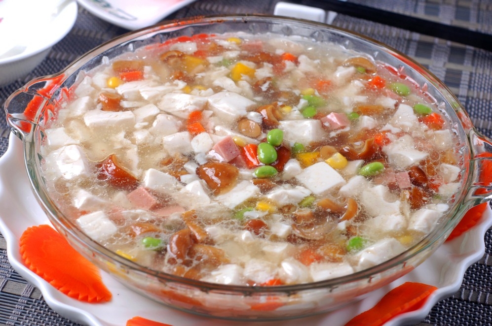 餐饮美食川菜热滑菇豆腐高清图片677