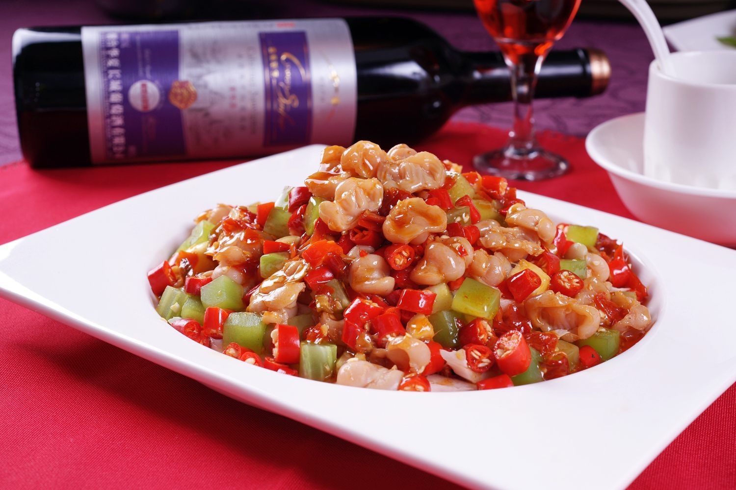 餐饮美食米椒雀胗高清图片