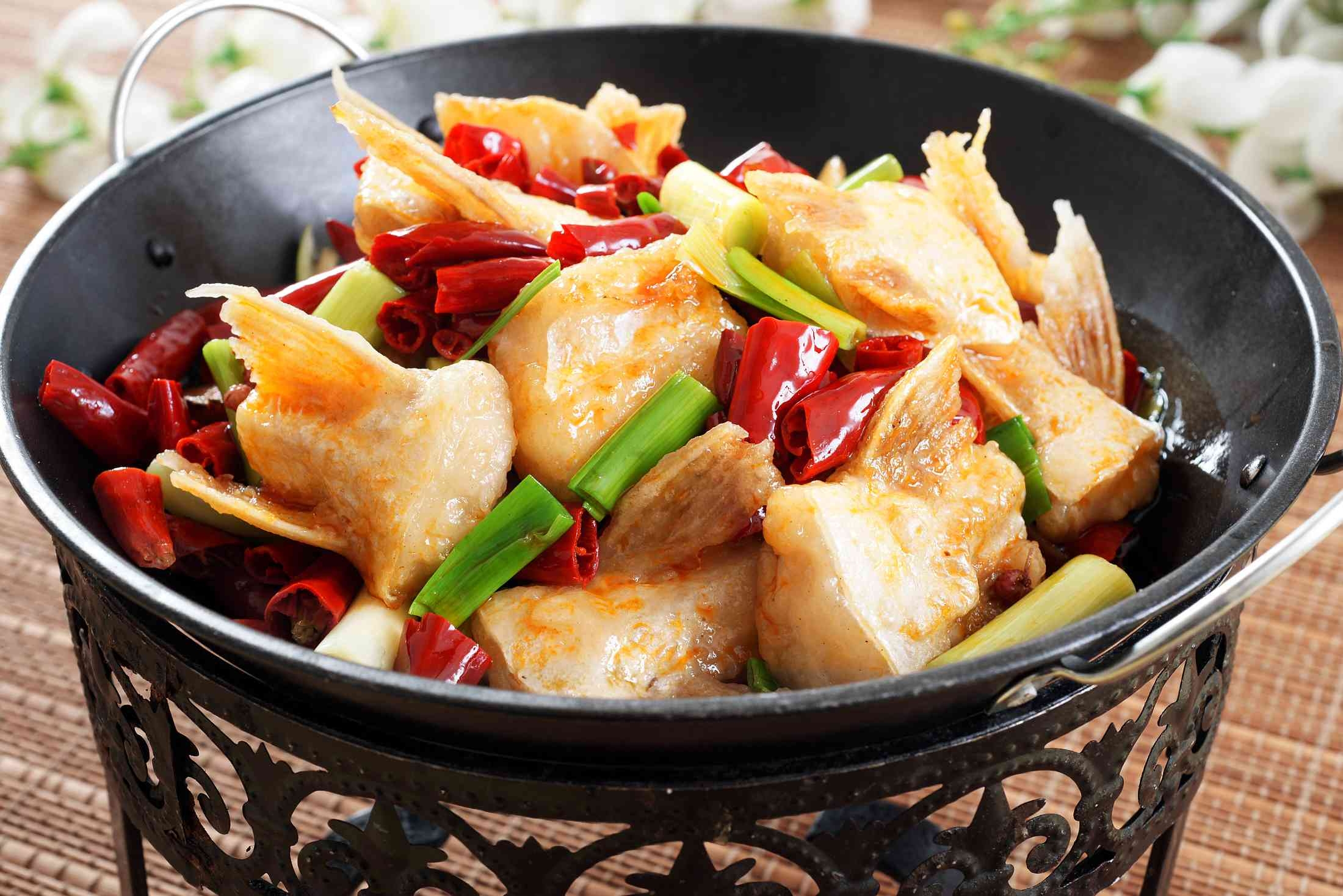 香辣鱼划水高清图片