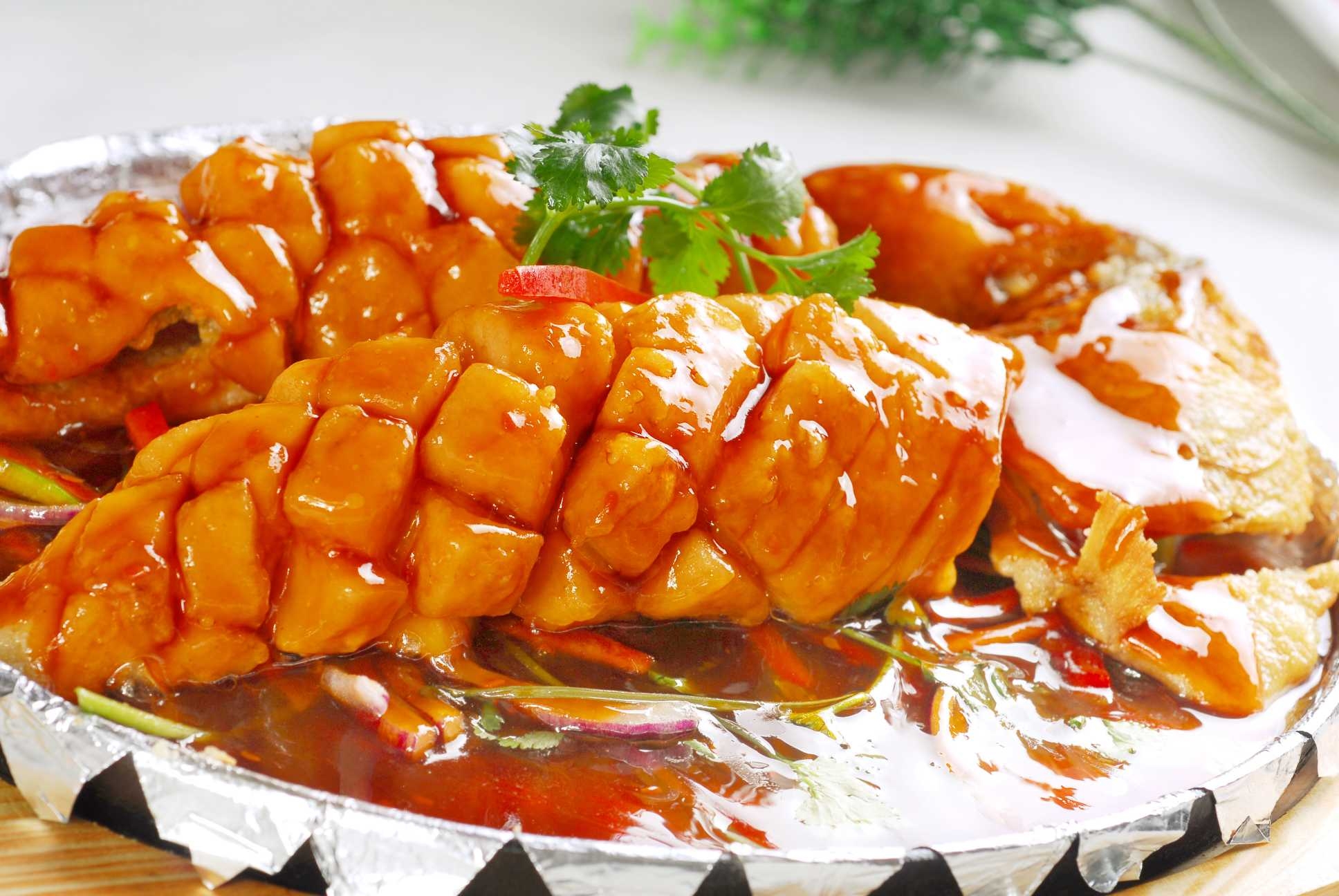 热烧汁鲈鱼高清图片