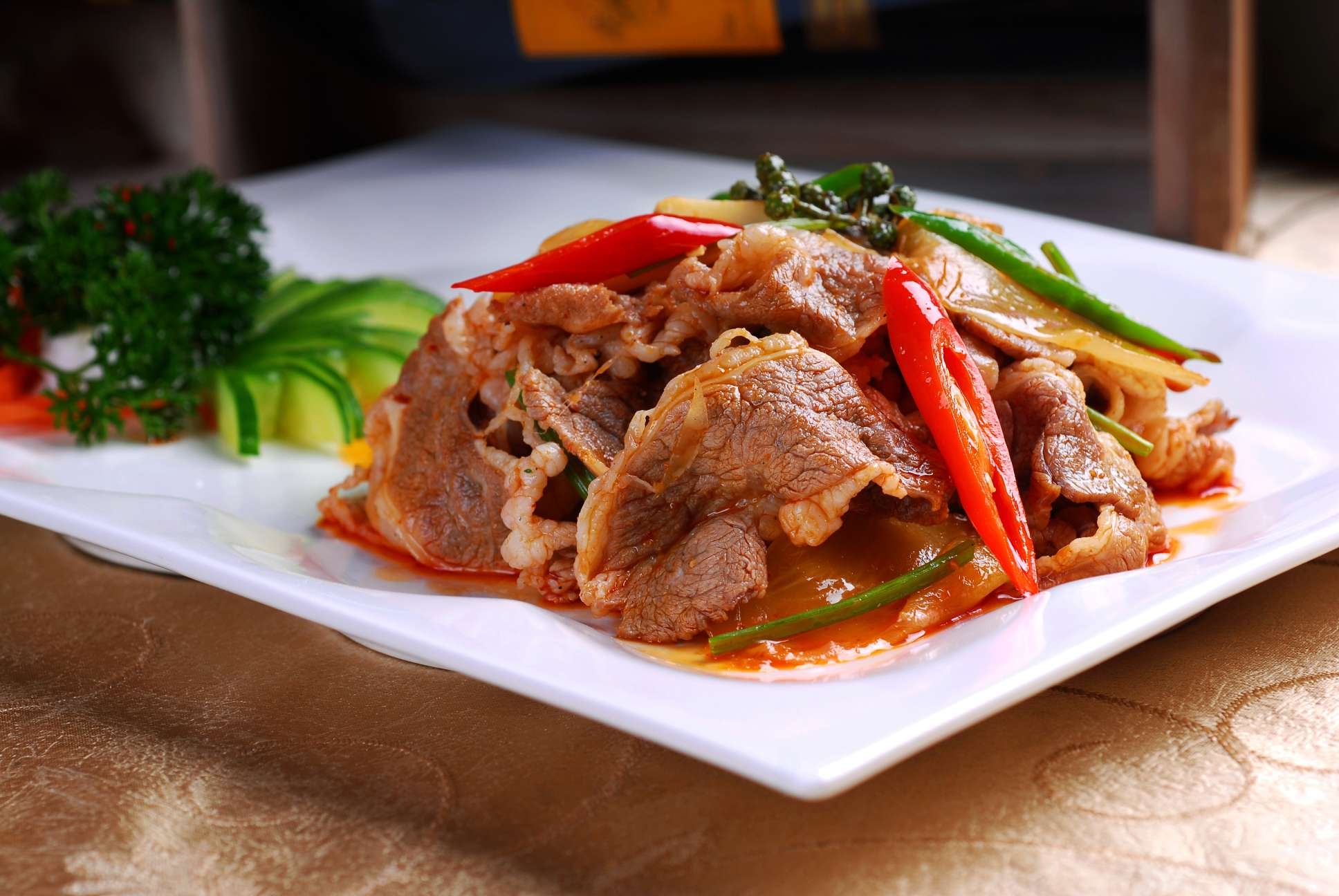 餐饮美食时尚川菜-特色肥牛宣传图片灯箱