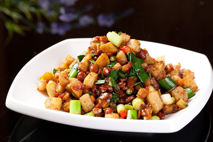 腊八豆炒油渣 (1)