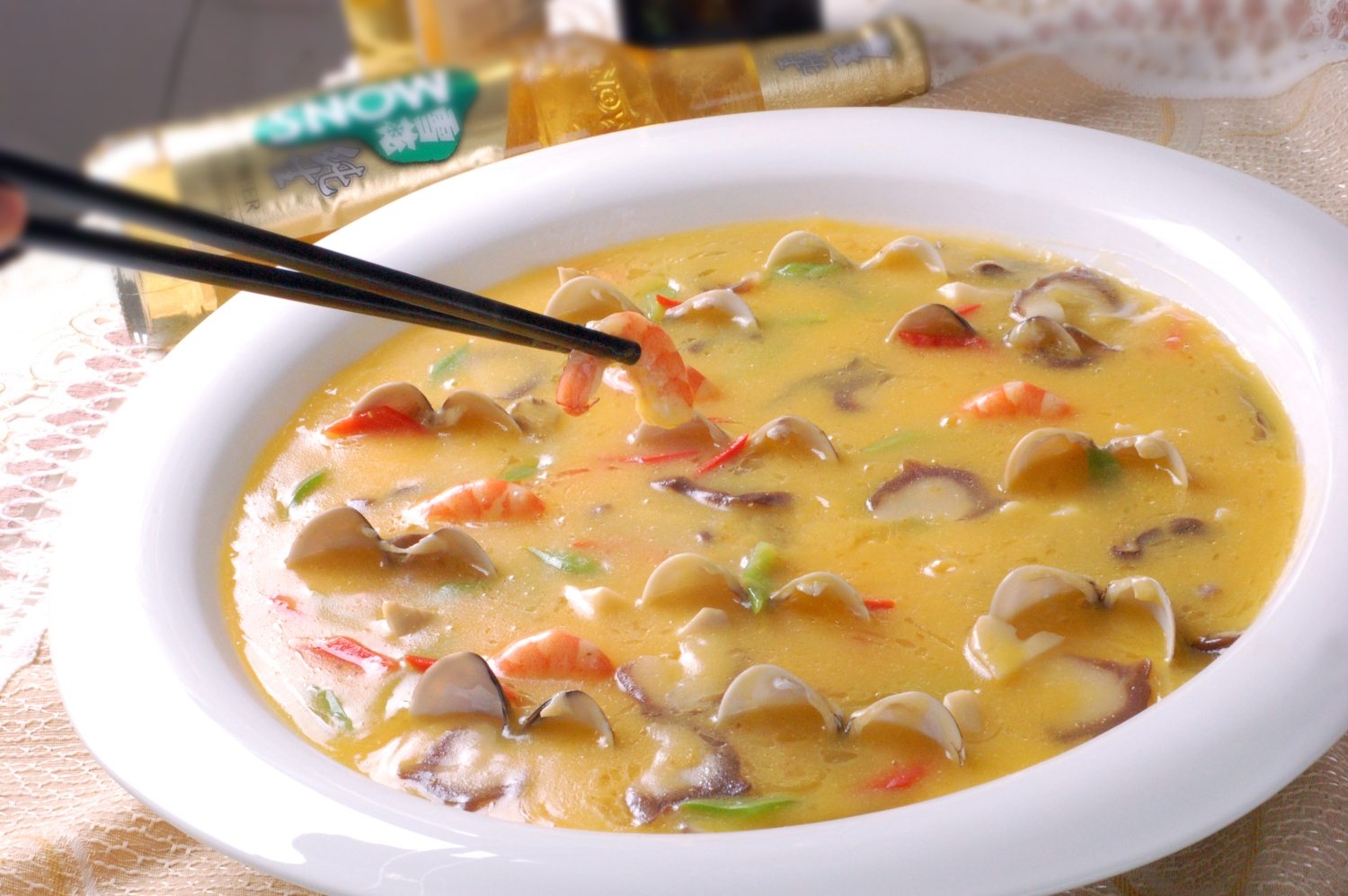 餐饮美食浓汤四宝宣传图片灯箱