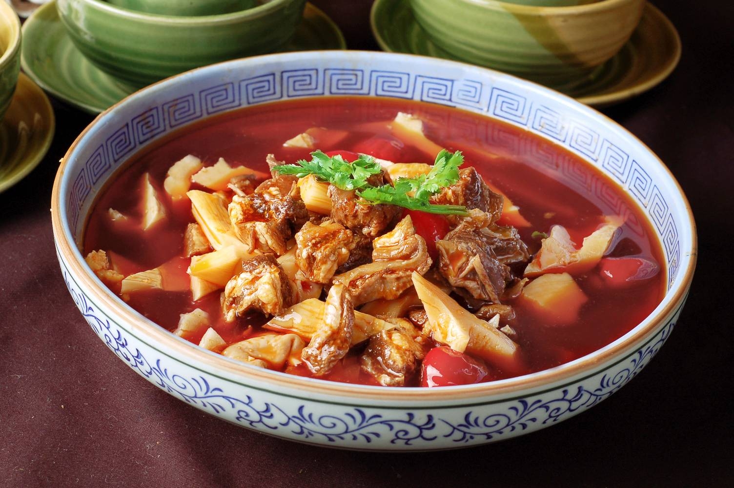 餐饮美食筒笋烧牛腩宣传图片灯箱