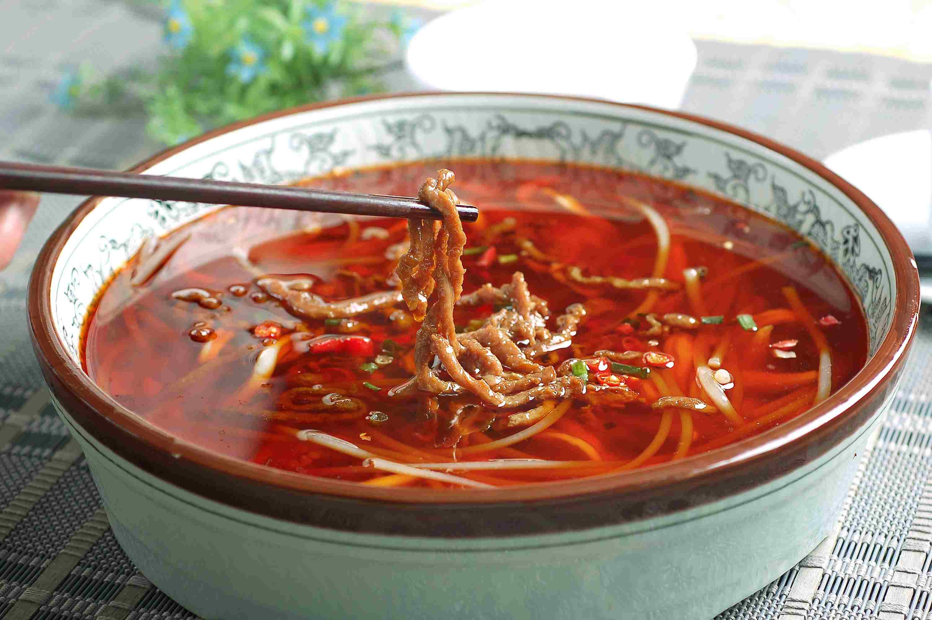 餐饮美食巴蜀牛柳粉宣传图片灯箱