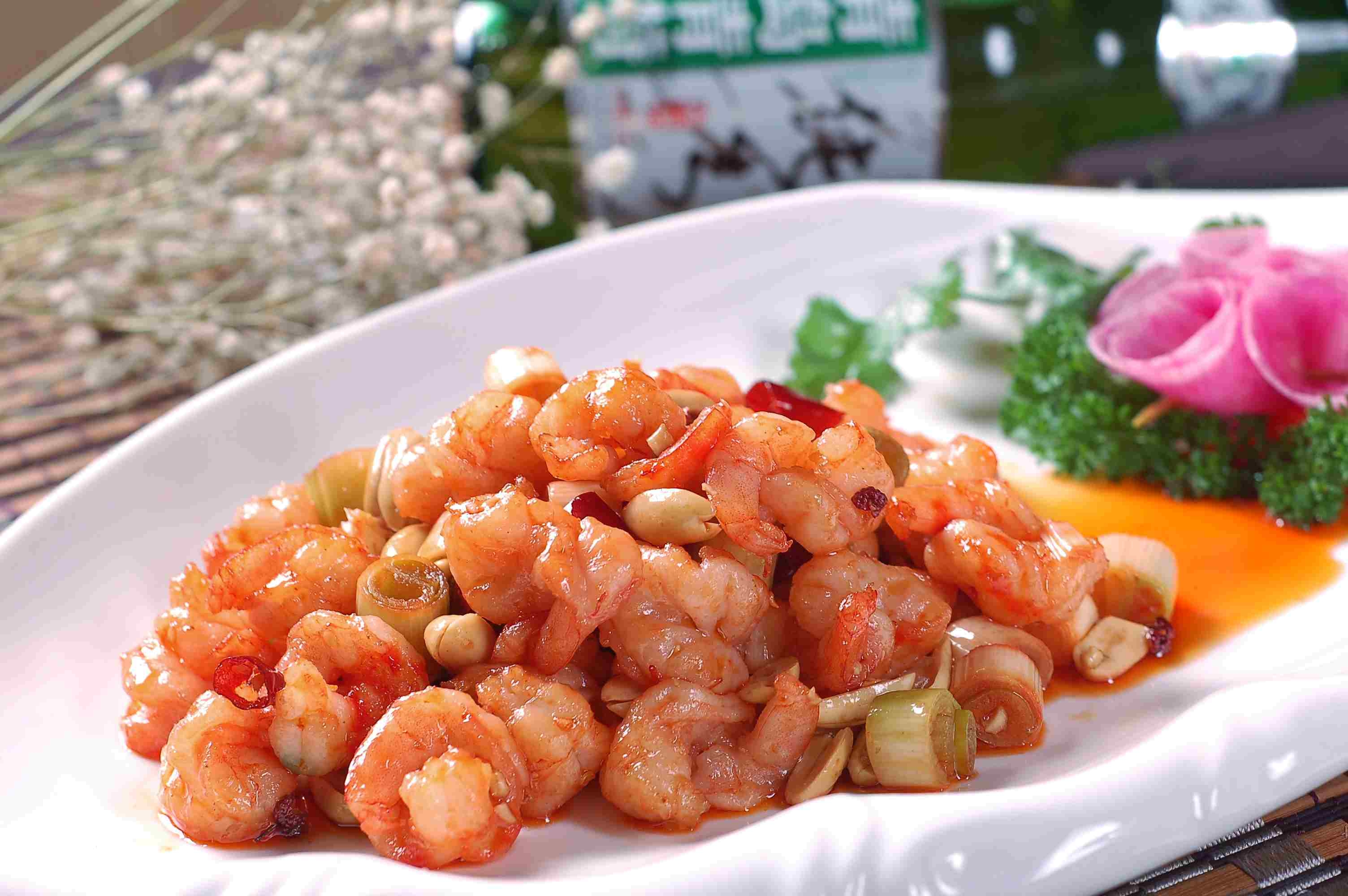 餐饮美食热菜宫保虾球高清图片