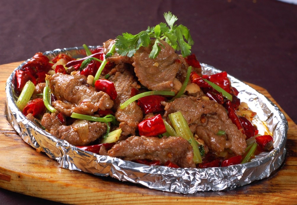 餐饮美食川菜绝对嫩牛肉高清图片