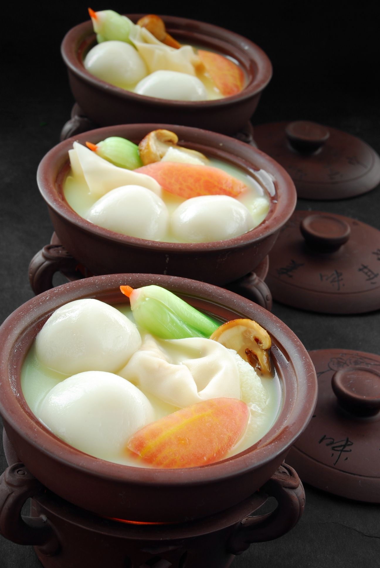 餐饮美食川菜御品松茸煮鱼丸高清图片979