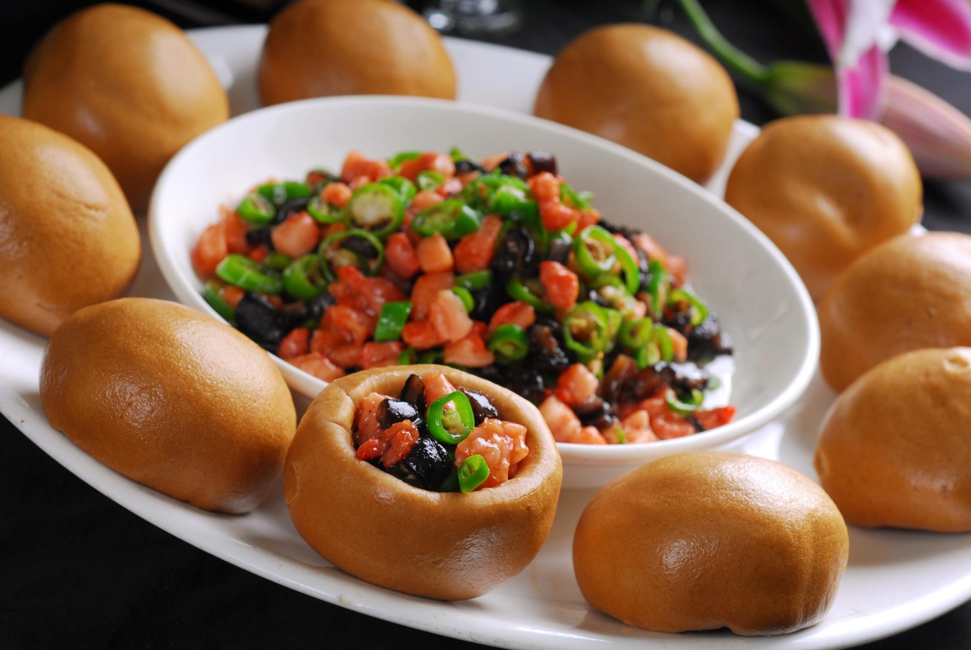 餐饮美食荞麦酿海参高清图片